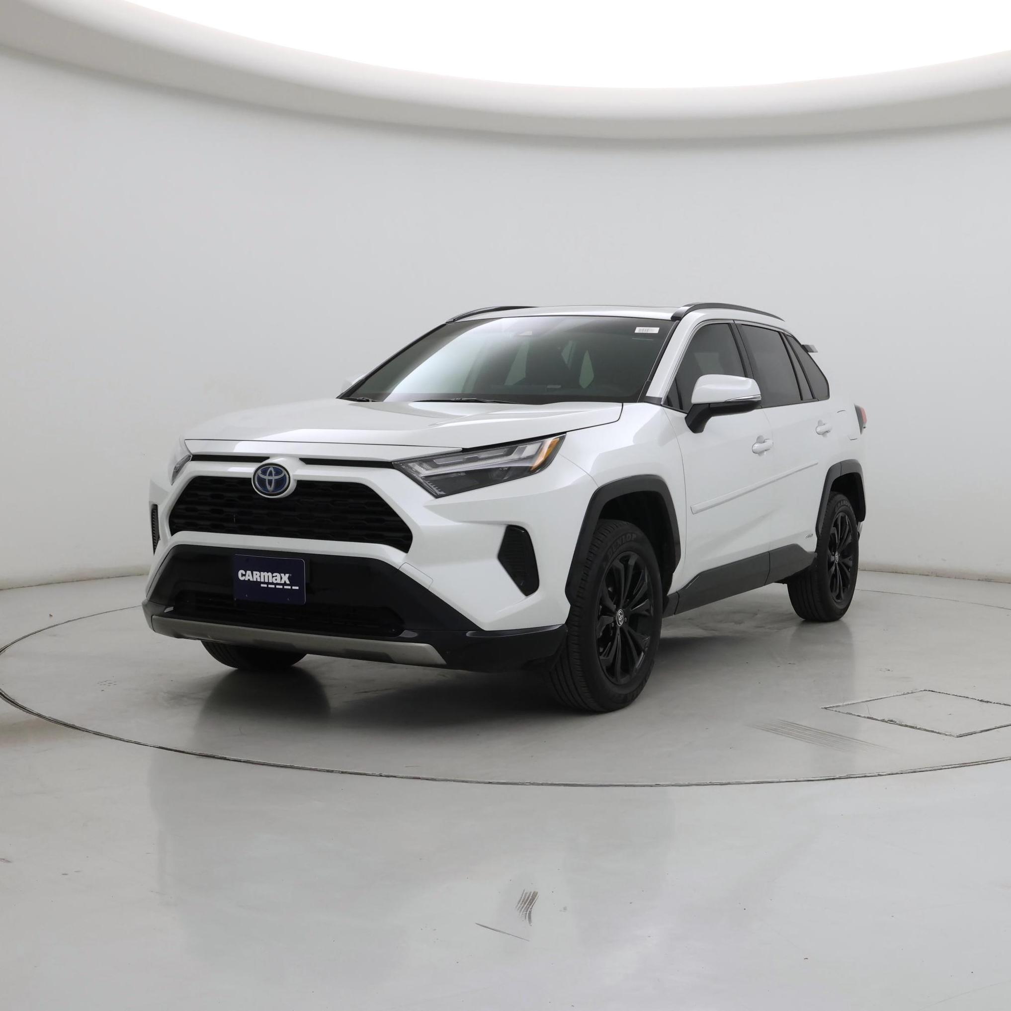 Thumbnail: 2023 Toyota RAV4 - 4