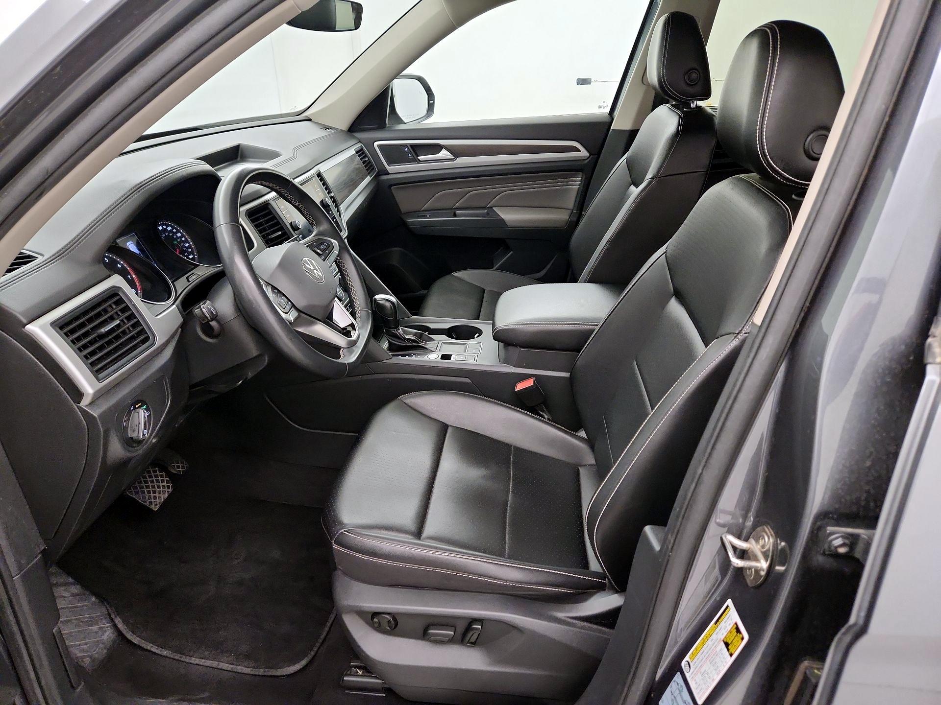 Thumbnail: 2021 Volkswagen Atlas - 11