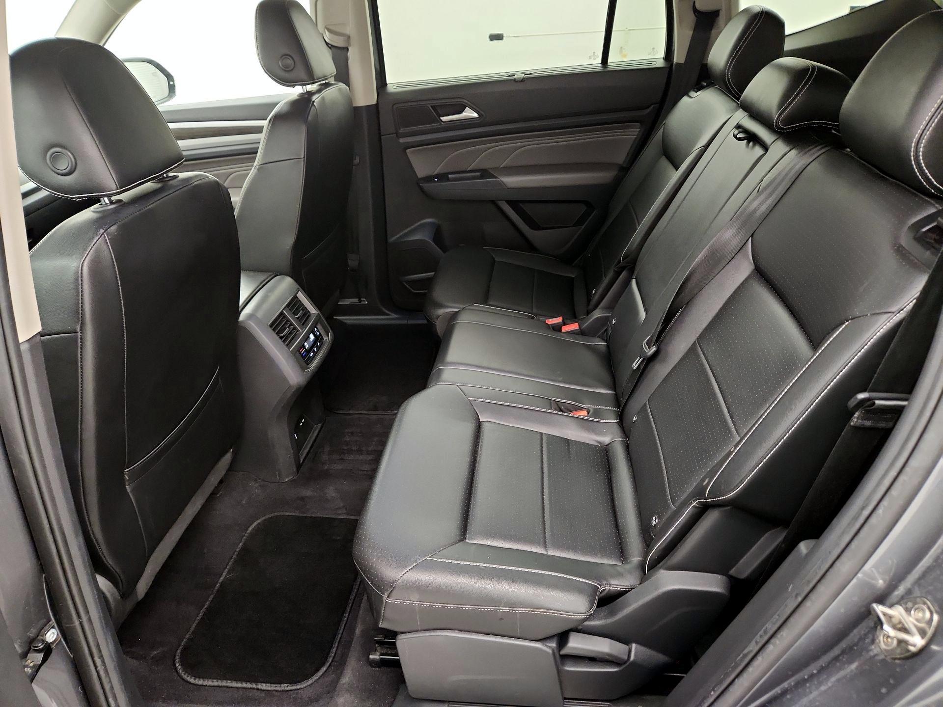 Thumbnail: 2021 Volkswagen Atlas - 19