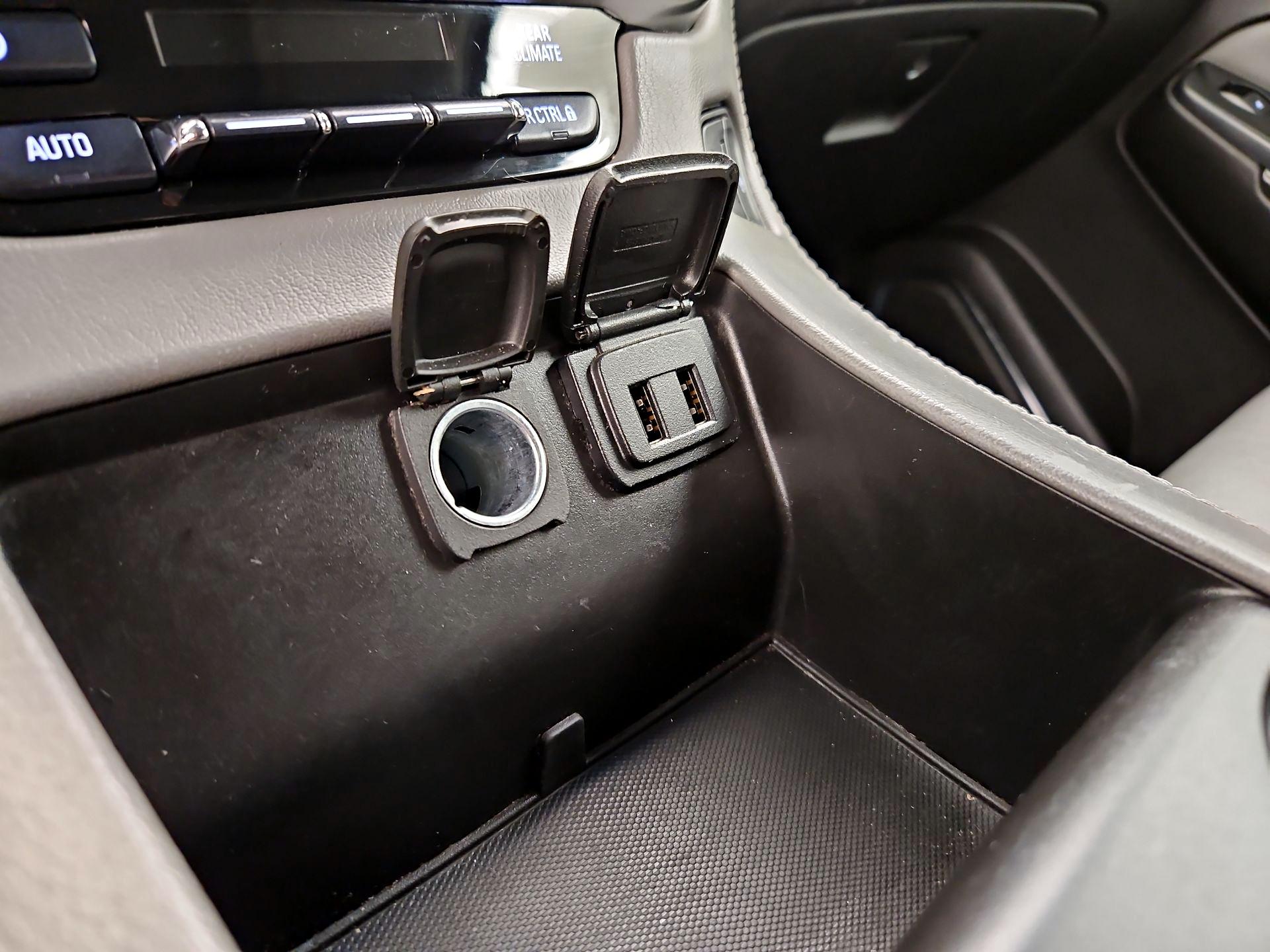 Thumbnail: 2020 Chevrolet Tahoe - 19