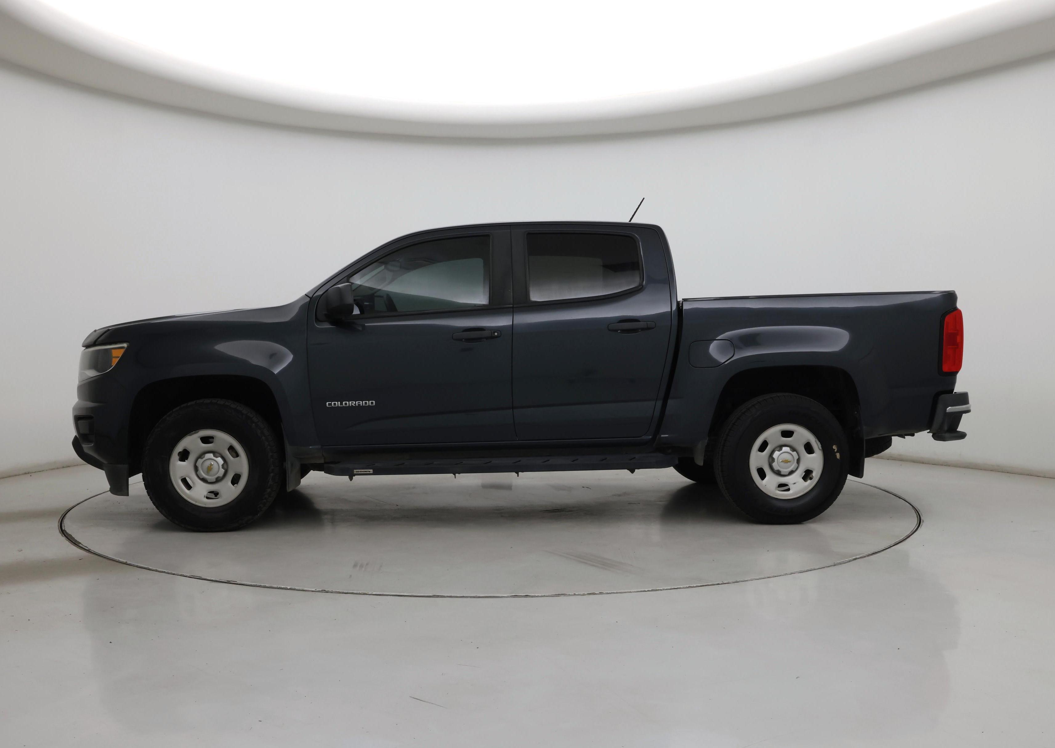 Thumbnail: 2017 Chevrolet Colorado - 3