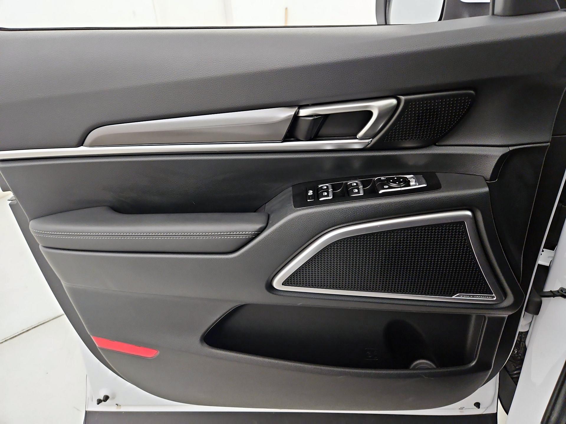 Thumbnail: 2025 Kia Telluride - 12