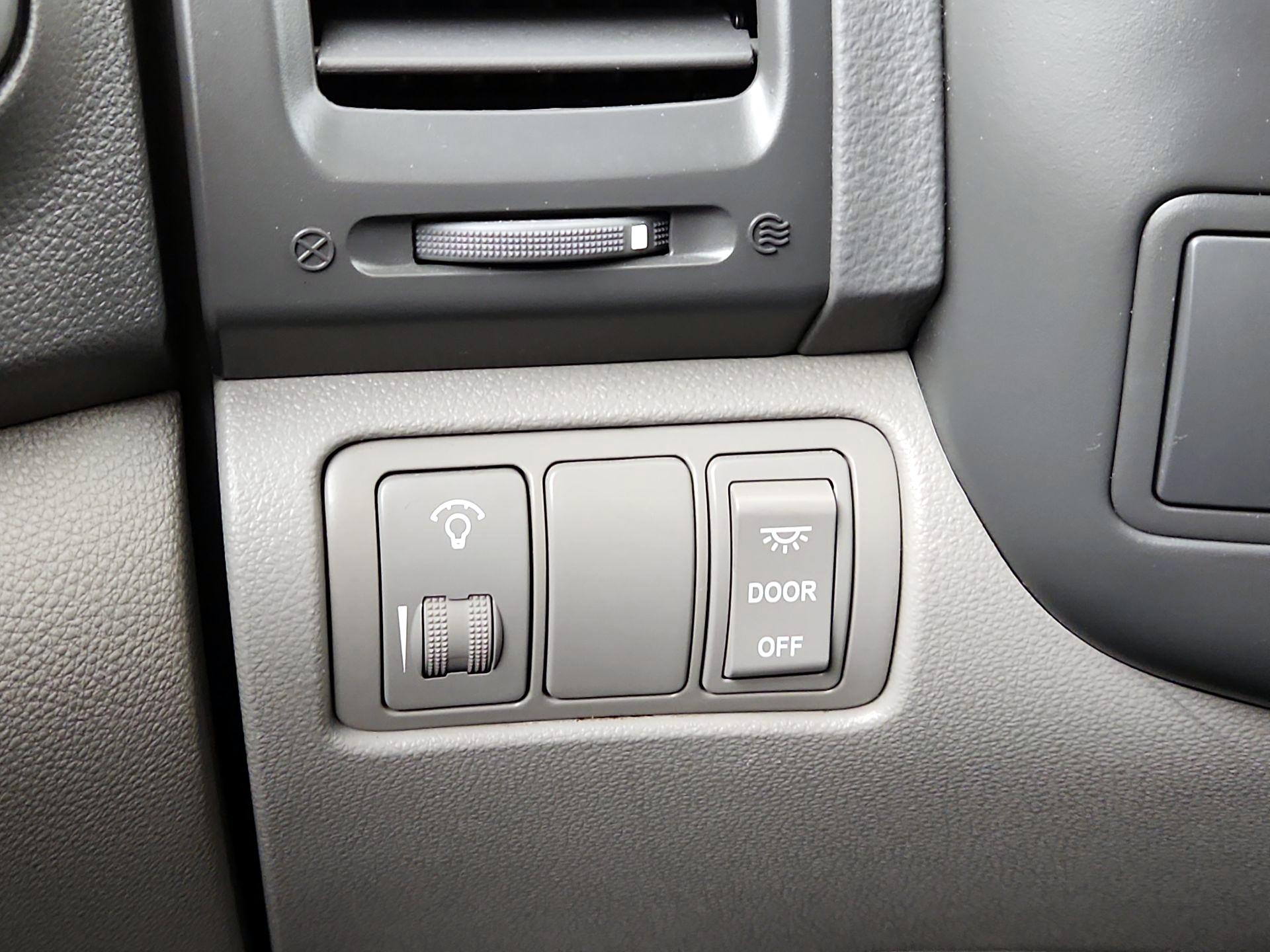 Thumbnail: 2014 Kia Sedona - 13