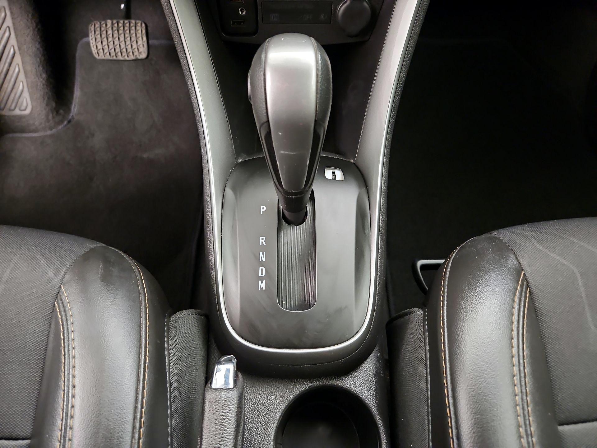 Thumbnail: 2020 Chevrolet Trax - 17