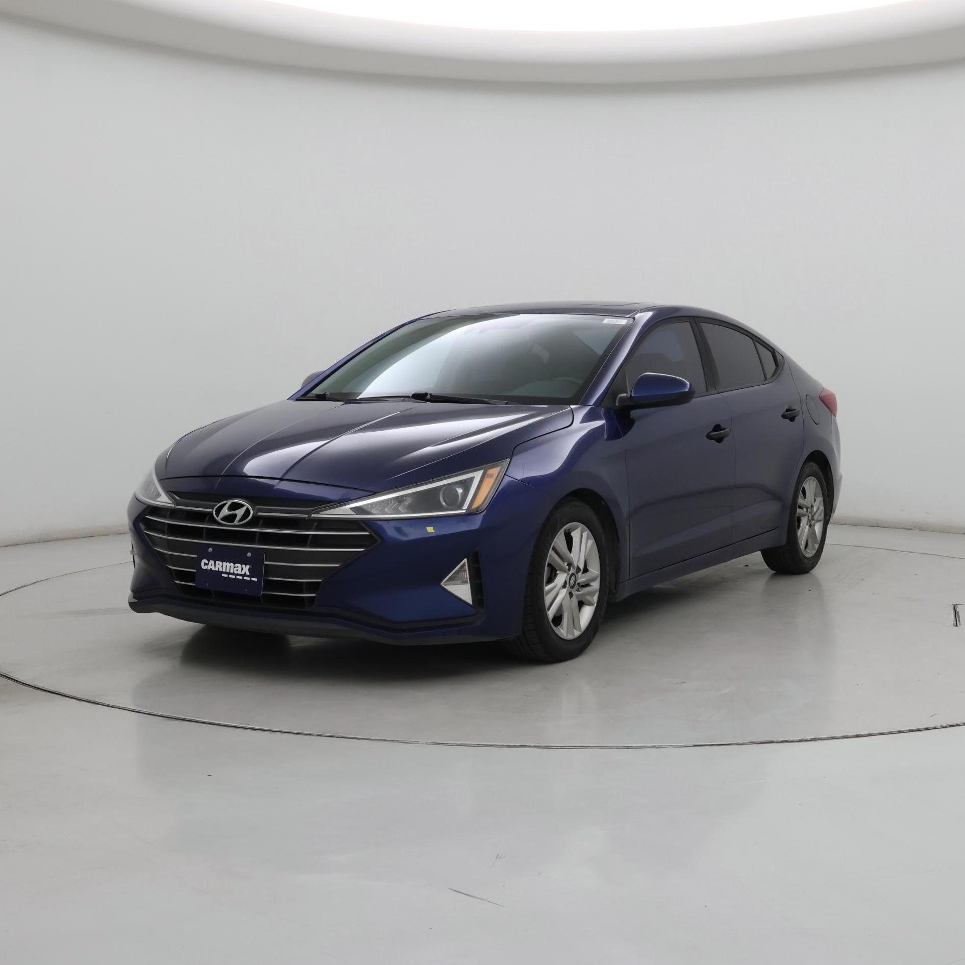 Thumbnail: 2019 Hyundai Elantra - 4