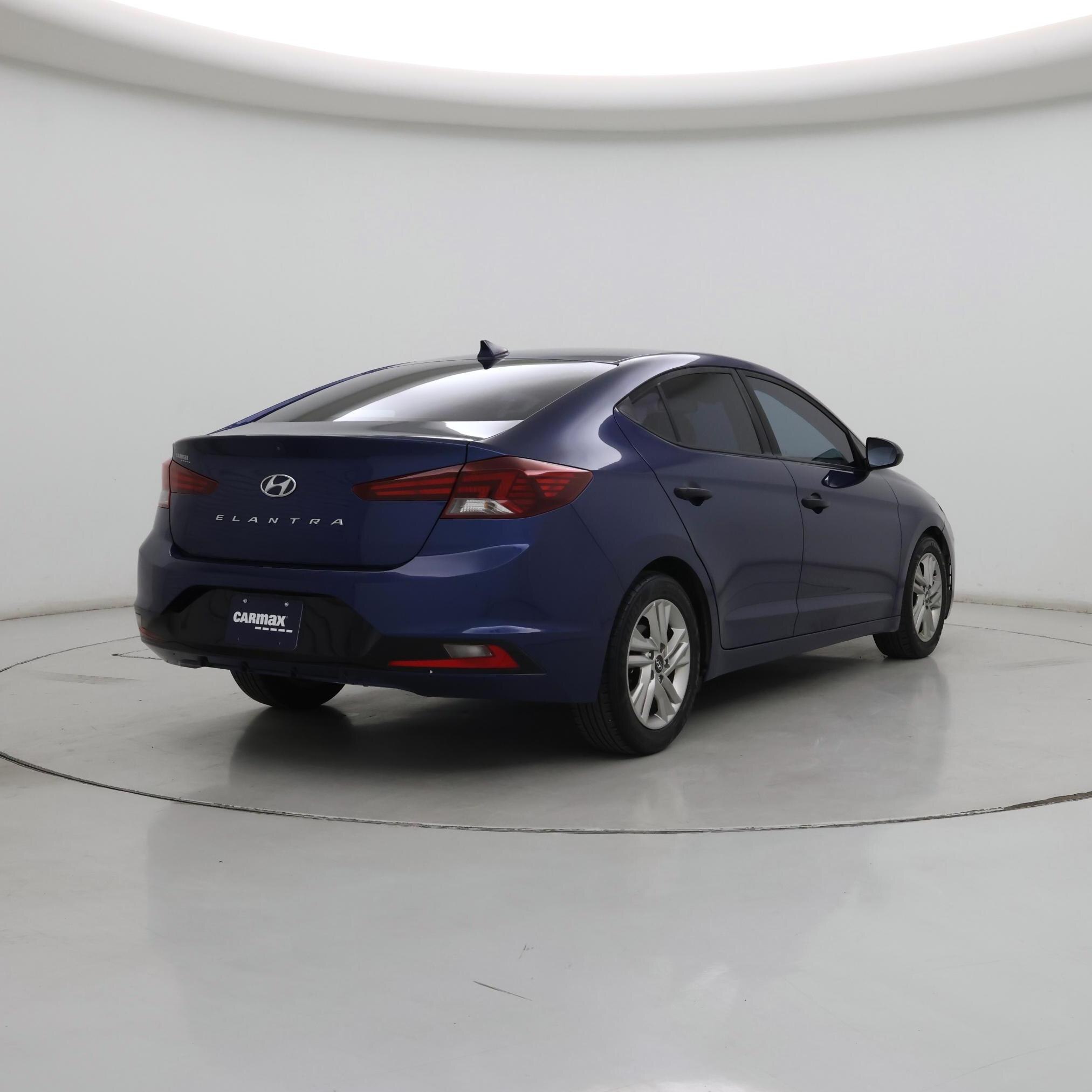 Thumbnail: 2019 Hyundai Elantra - 8
