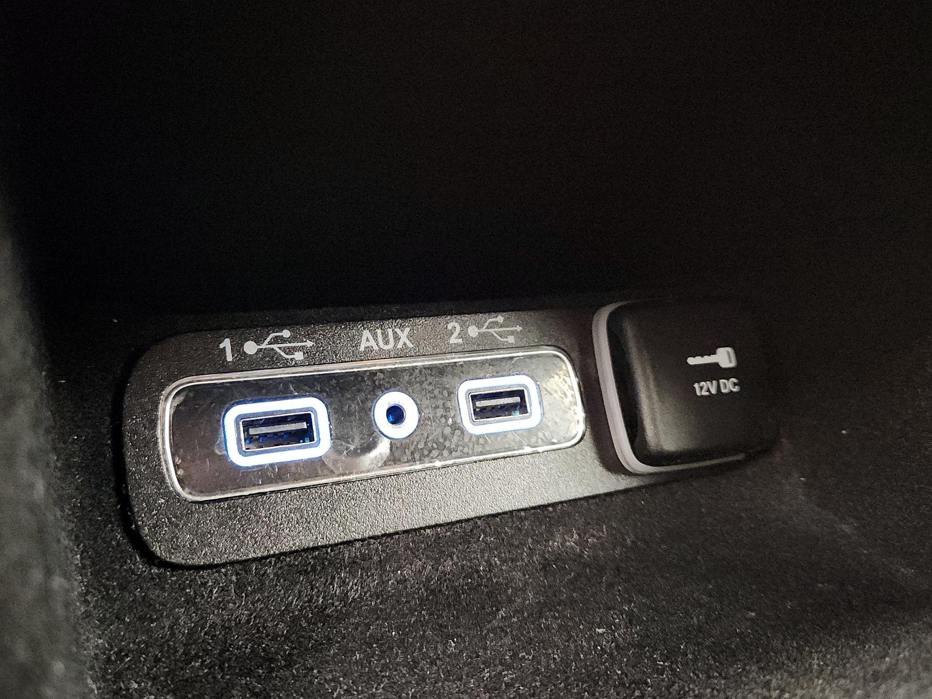 Thumbnail: 2020 Jeep Grand Cherokee - 19