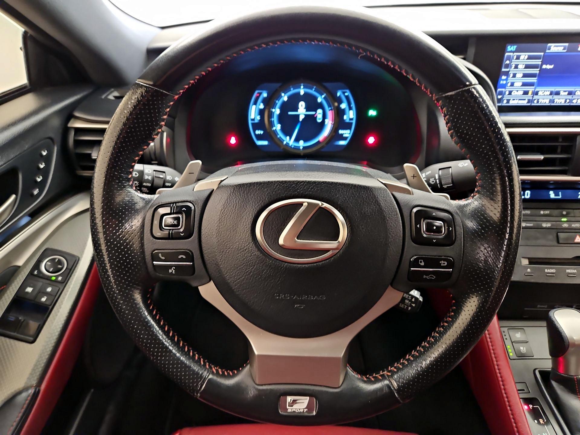 Thumbnail: 2016 Lexus RC - 10