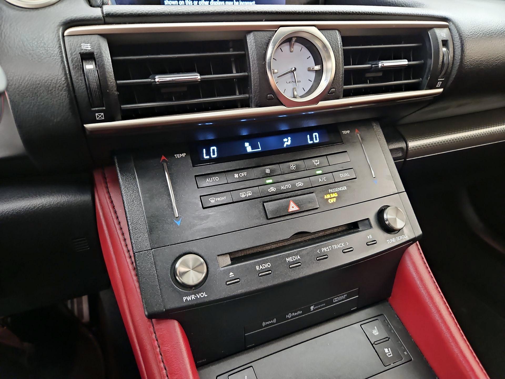 Thumbnail: 2016 Lexus RC - 16