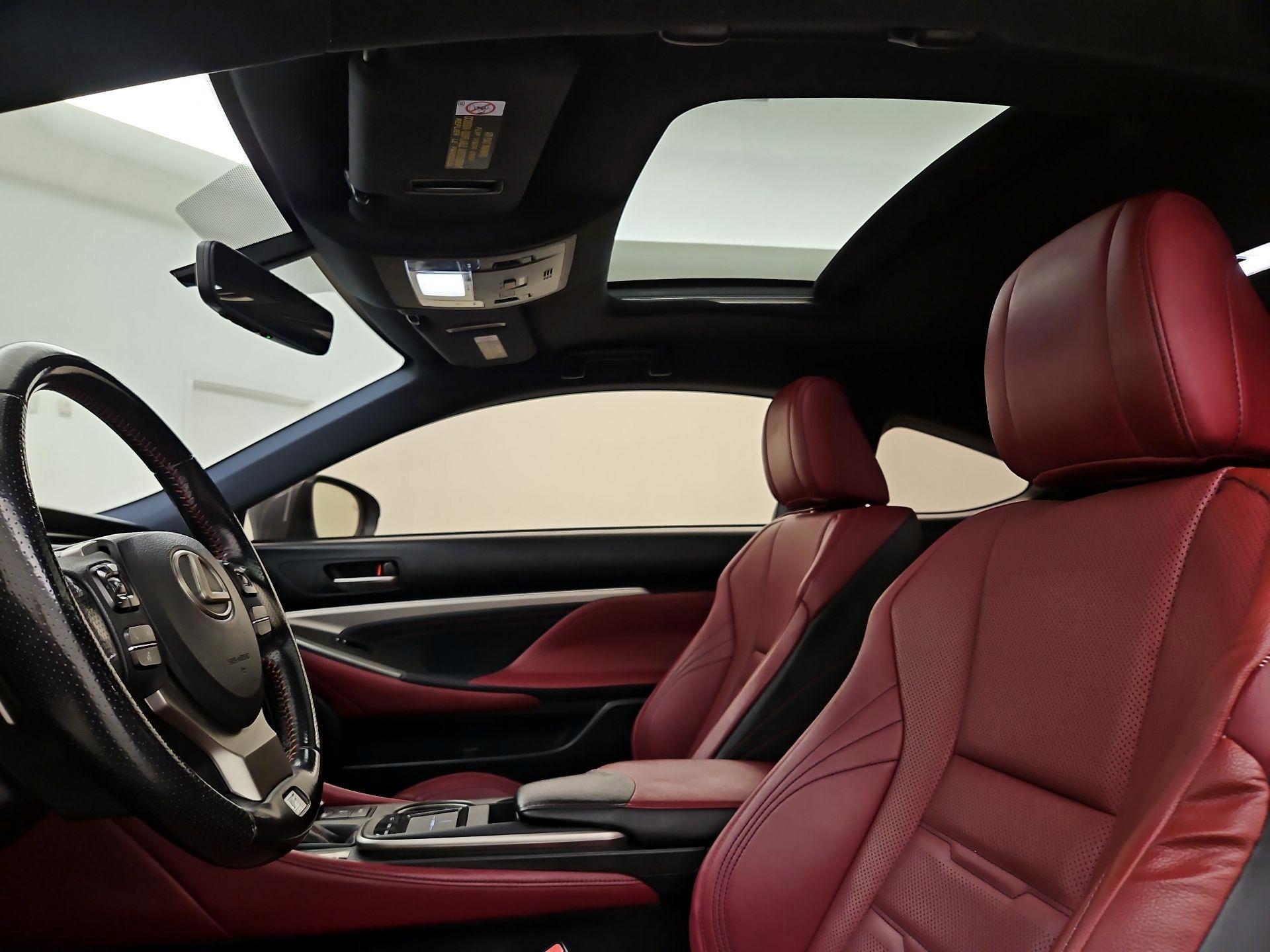 Thumbnail: 2016 Lexus RC - 19