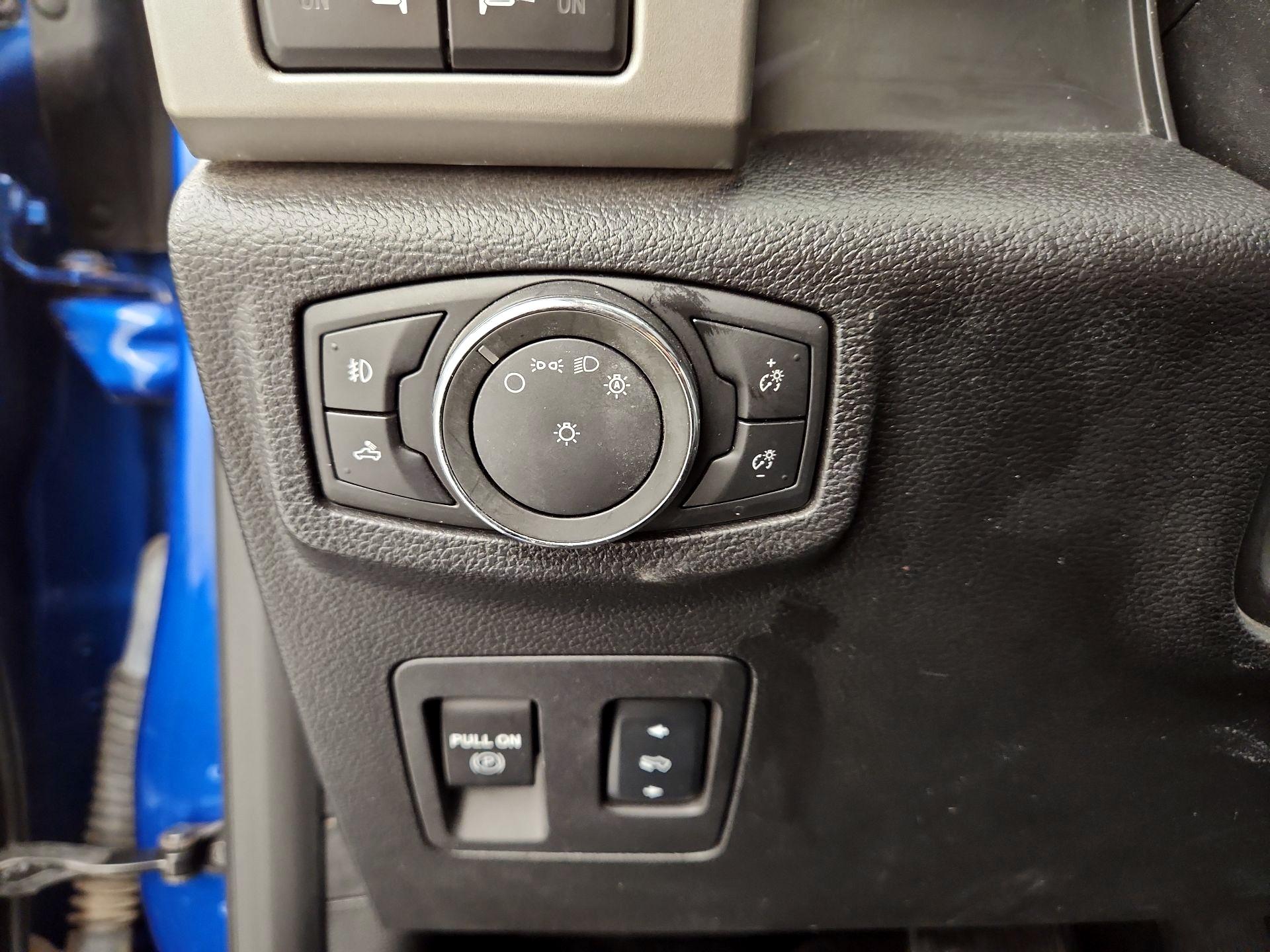 Thumbnail: 2018 Ford F-150 - 13