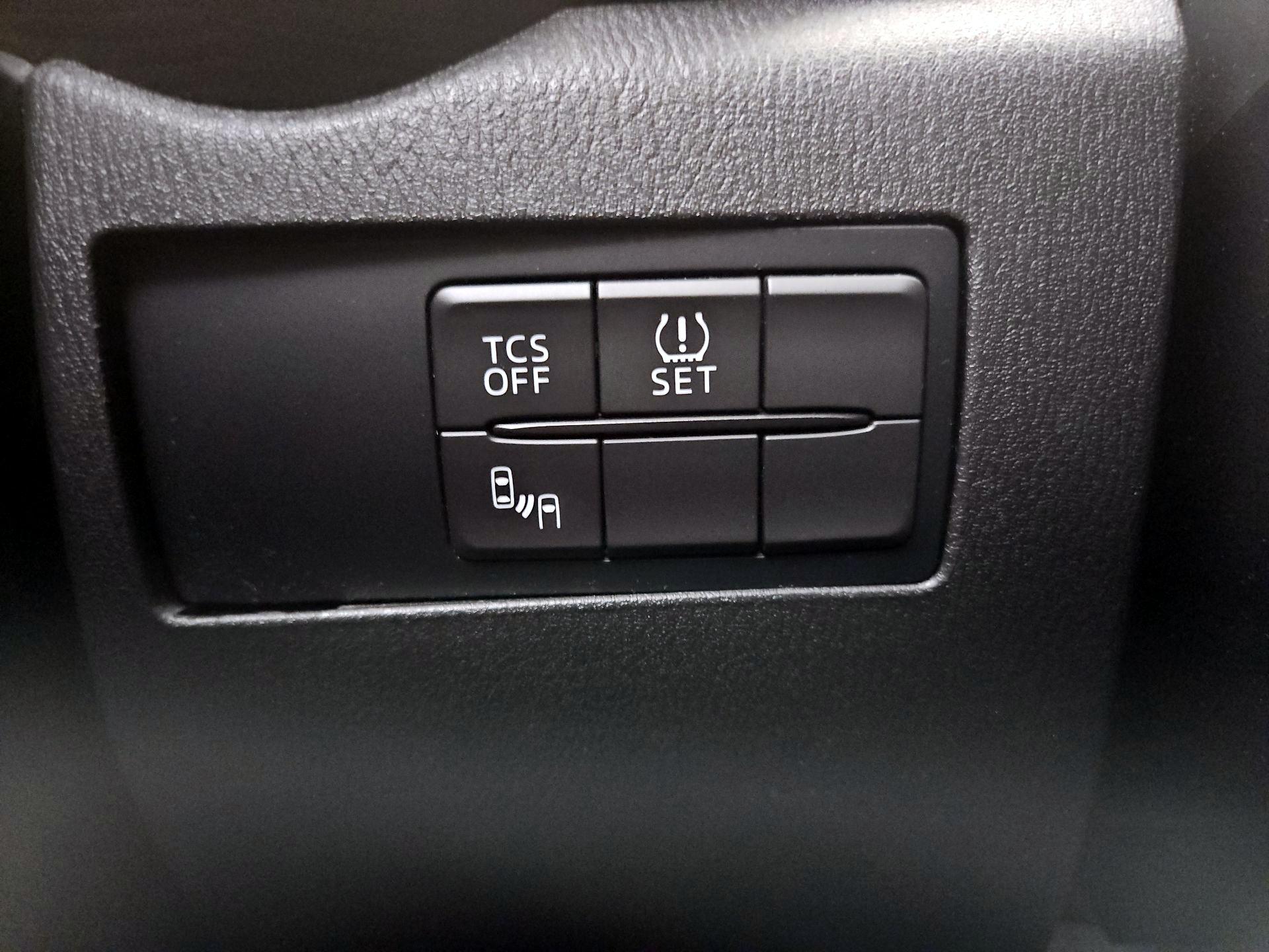 Thumbnail: 2016 Mazda CX-3 - 13