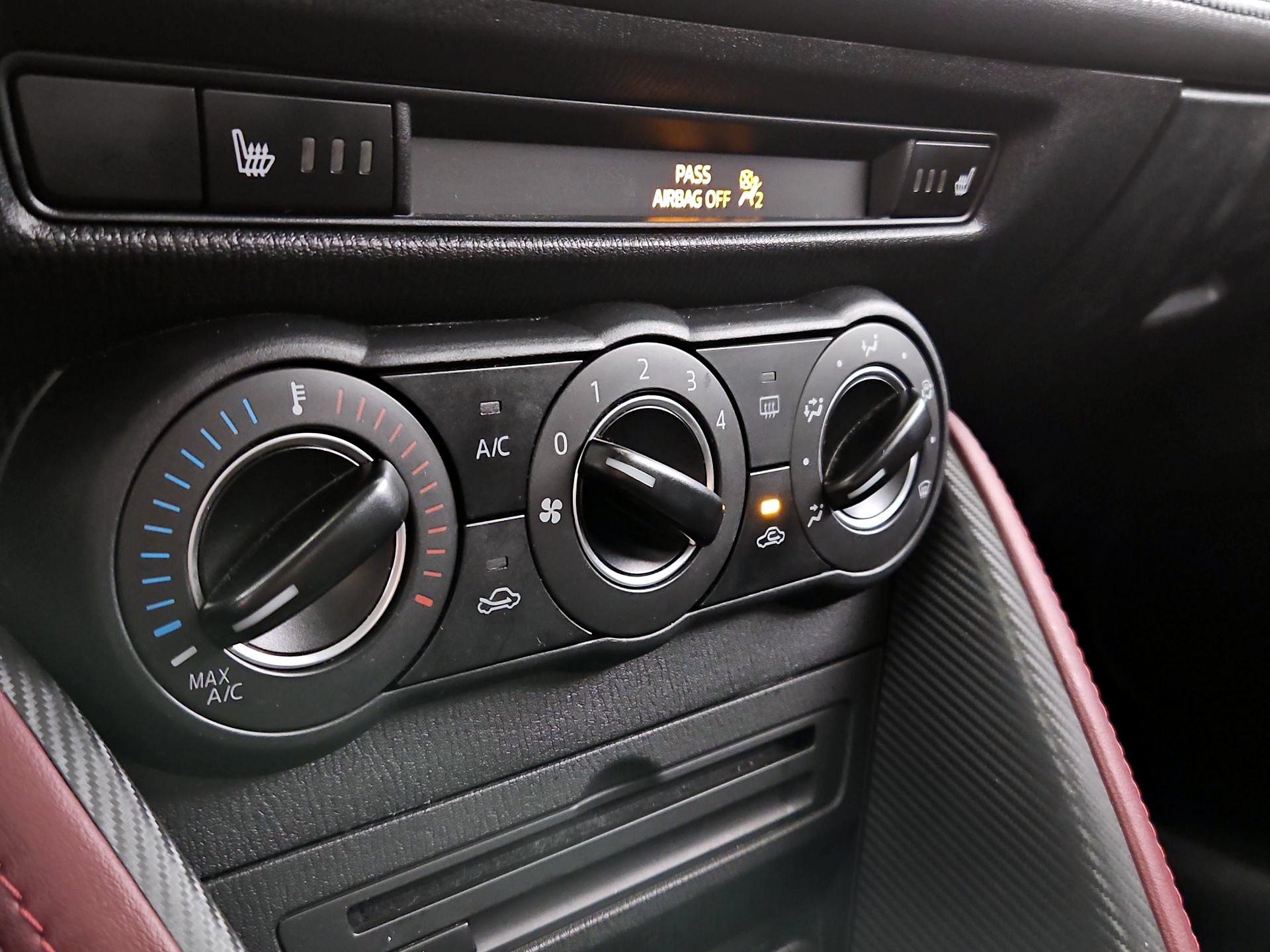 Thumbnail: 2016 Mazda CX-3 - 16