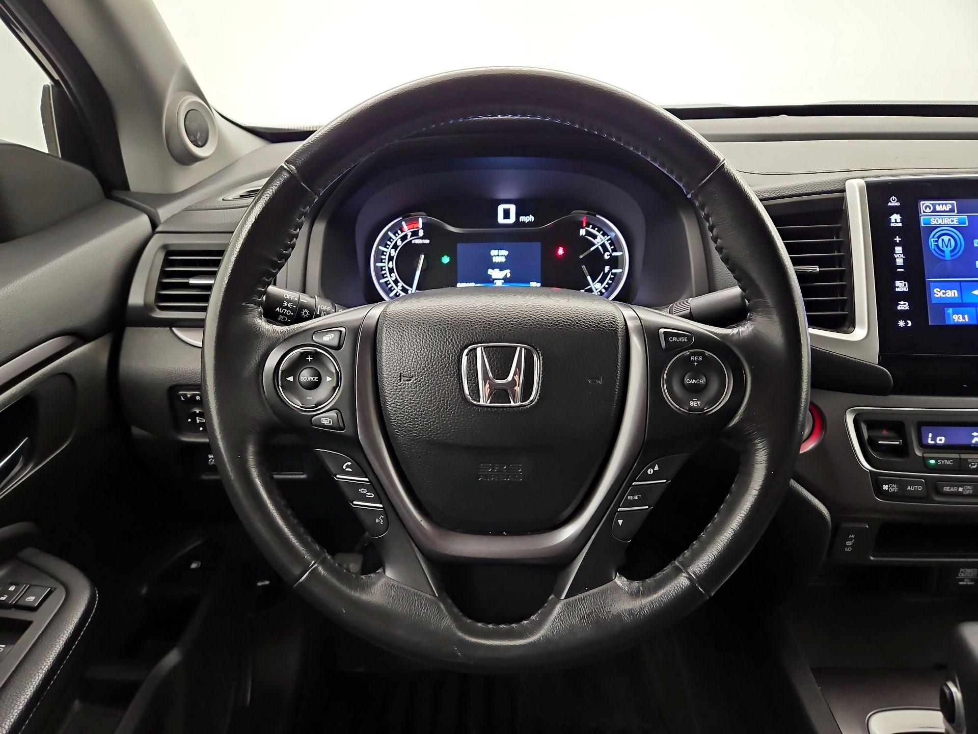 Thumbnail: 2017 Honda Ridgeline - 10