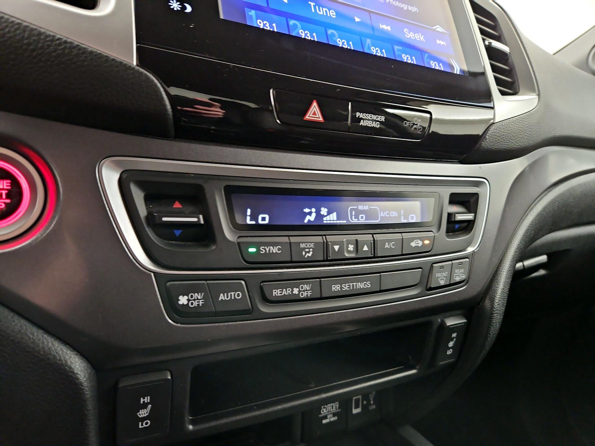 Thumbnail: 2017 Honda Ridgeline - 16