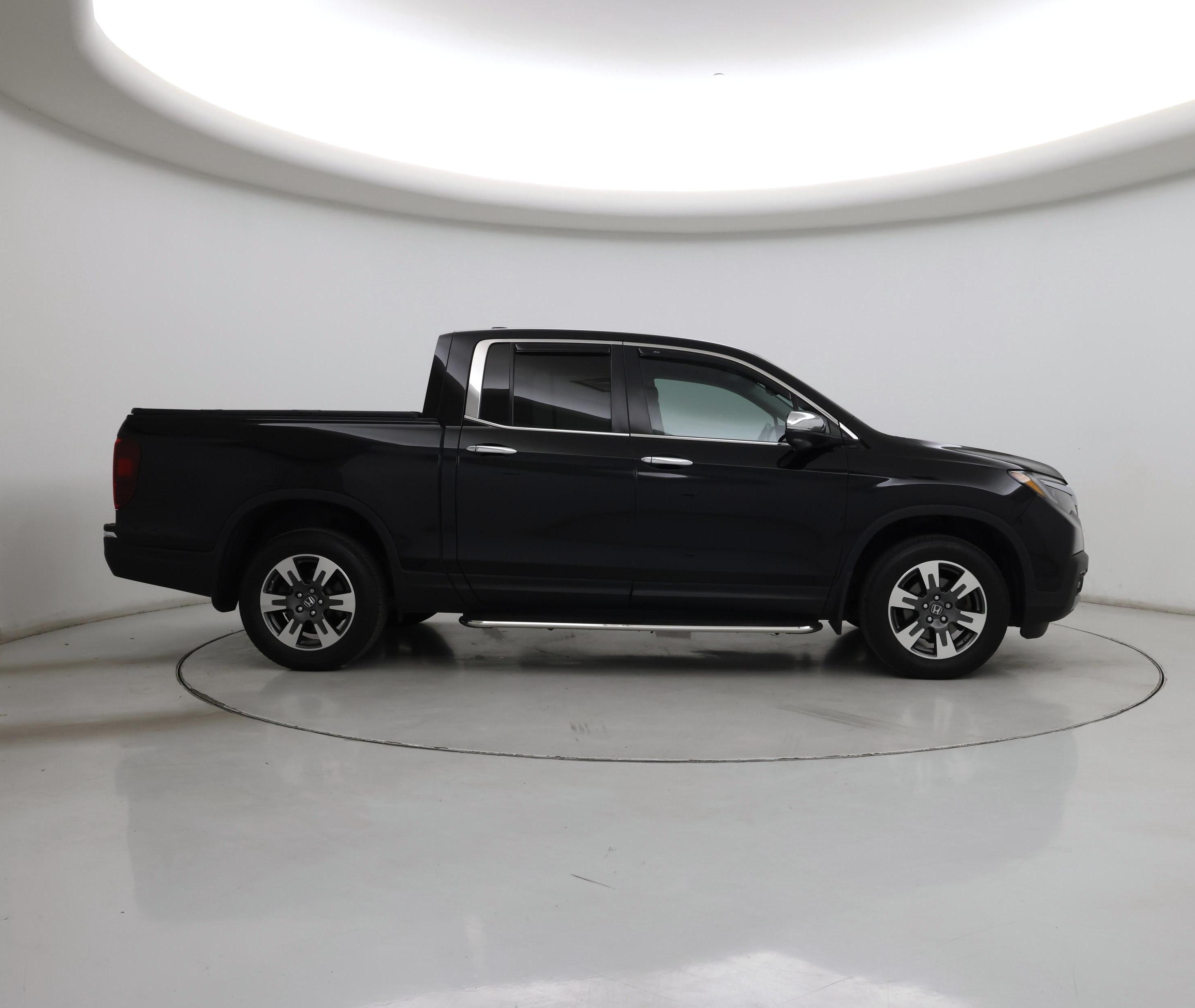 Thumbnail: 2017 Honda Ridgeline - 7