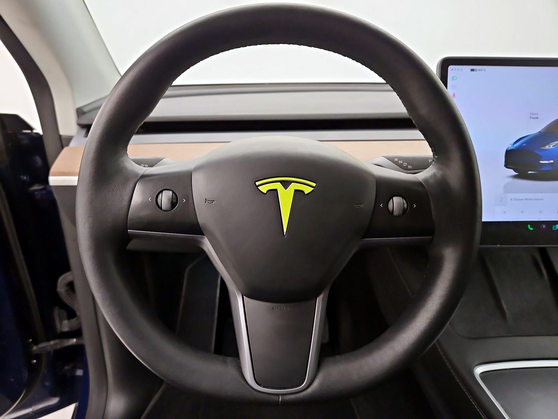 Thumbnail: 2022 Tesla Model Y - 10