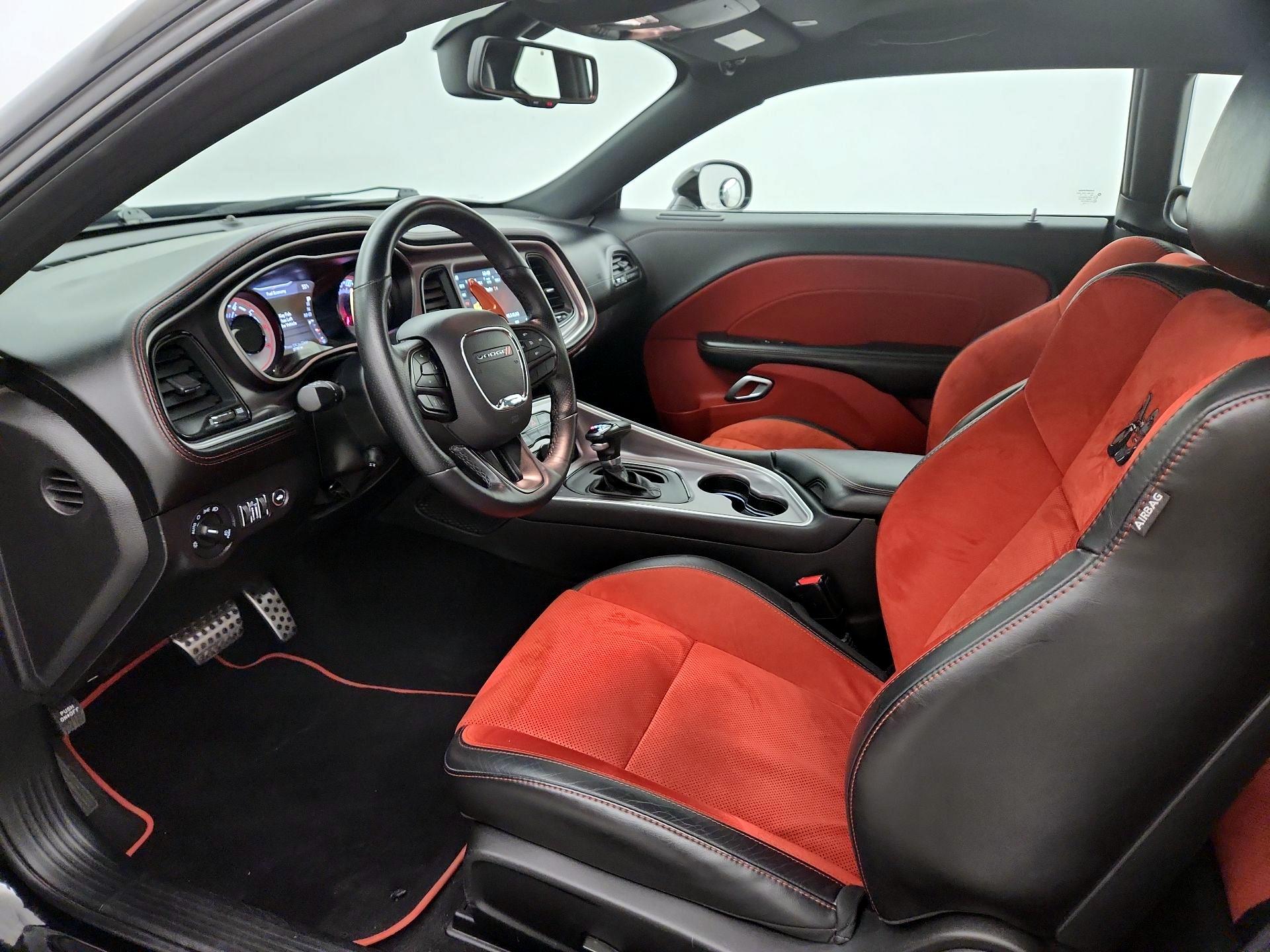 Thumbnail: 2022 Dodge Challenger - 11