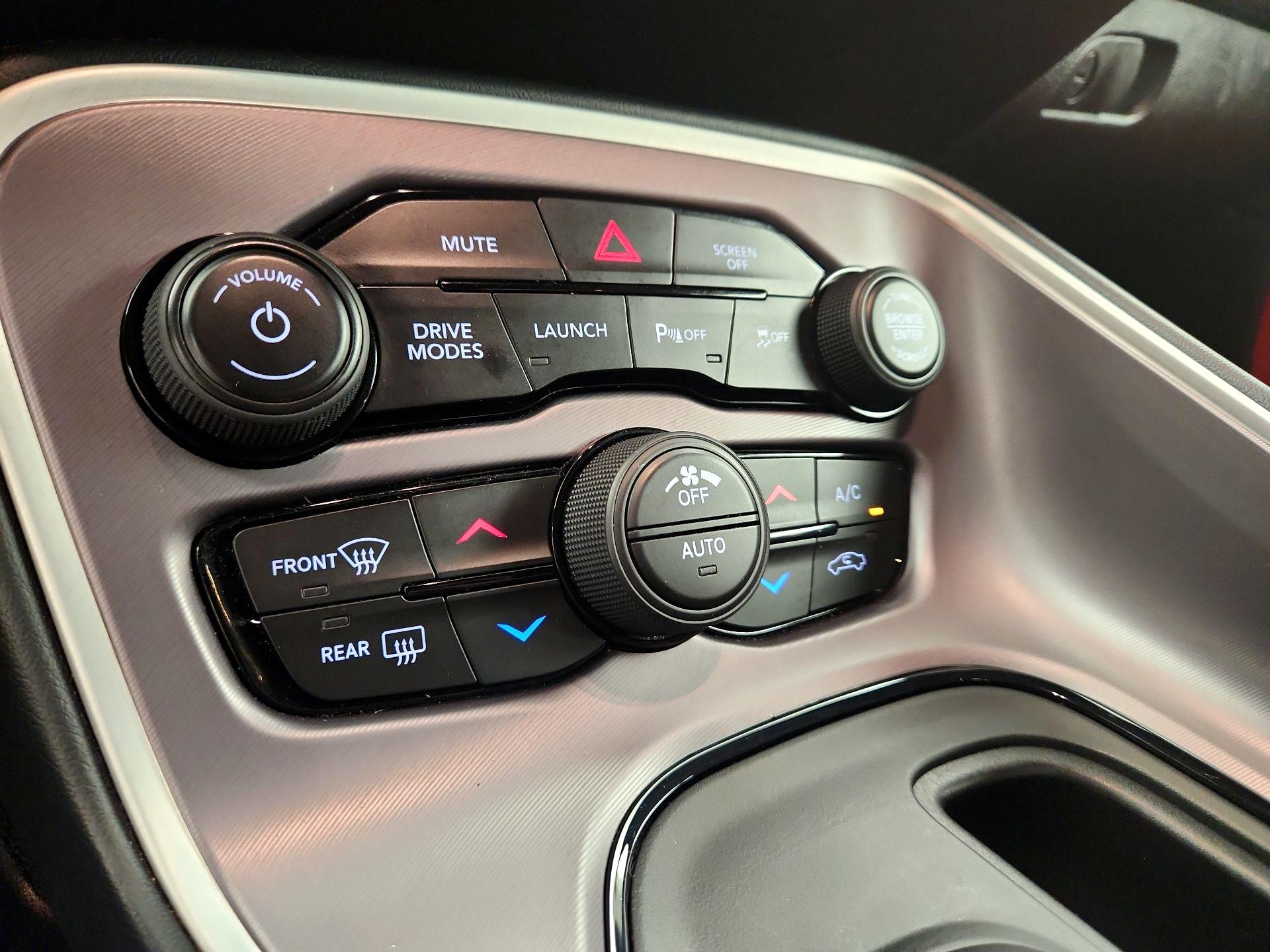 Thumbnail: 2022 Dodge Challenger - 16