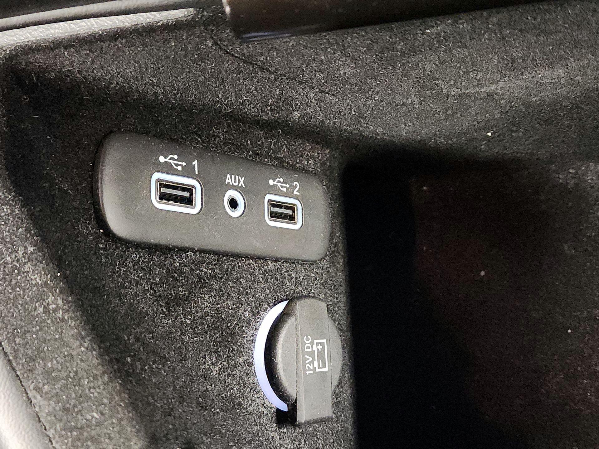 Thumbnail: 2022 Dodge Challenger - 18