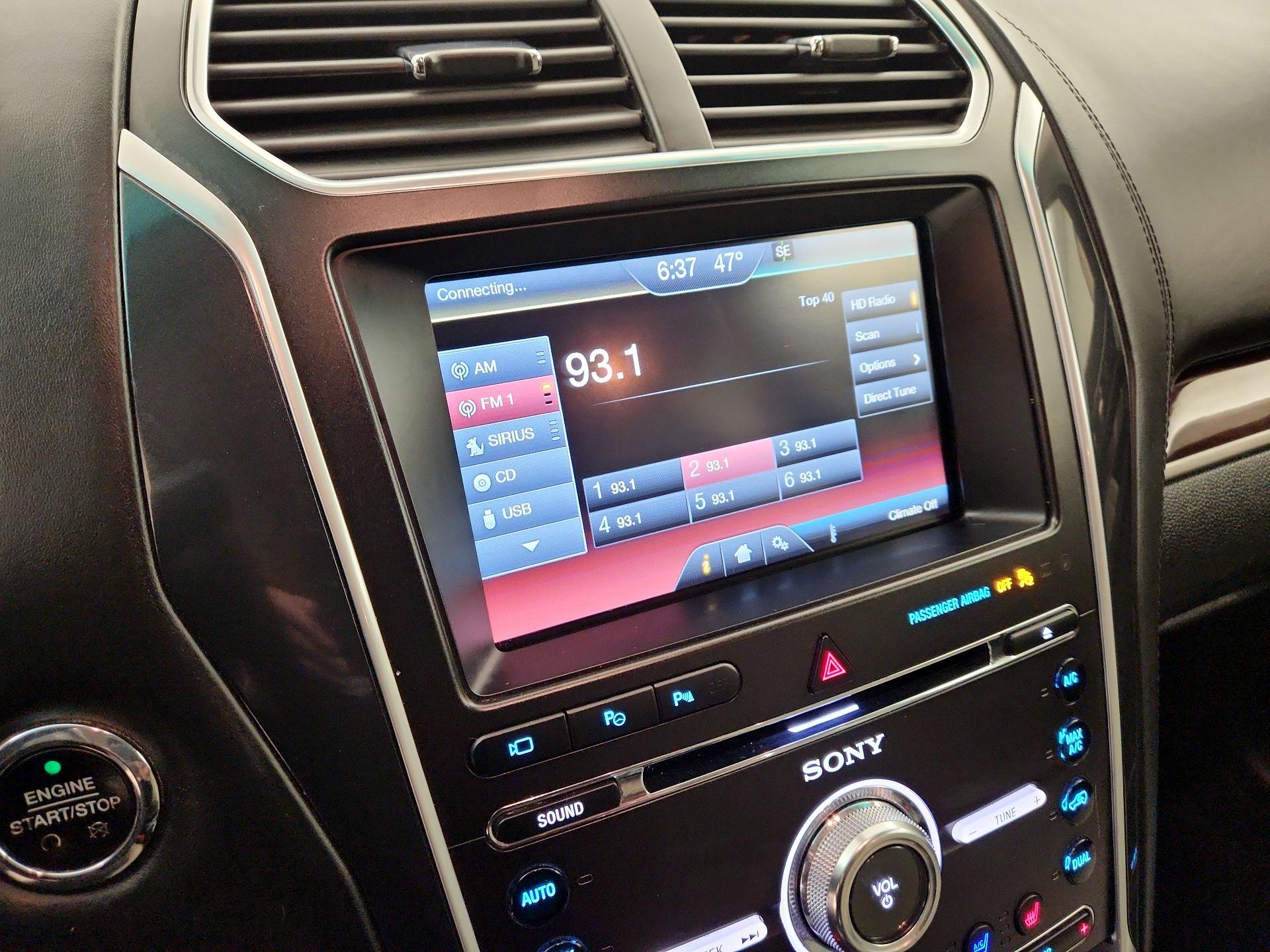 Thumbnail: 2016 Ford Explorer - 16