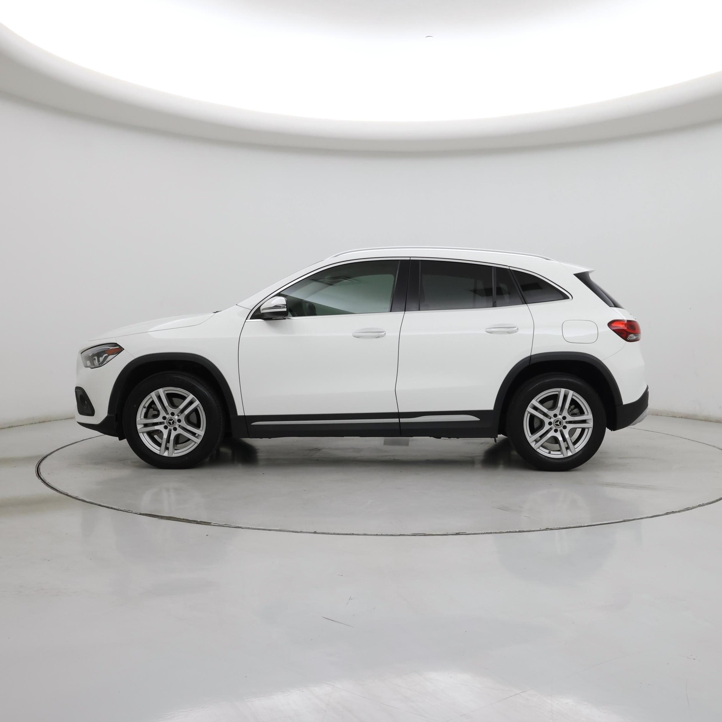 Thumbnail: 2021 Mercedes-Benz GLA - 3