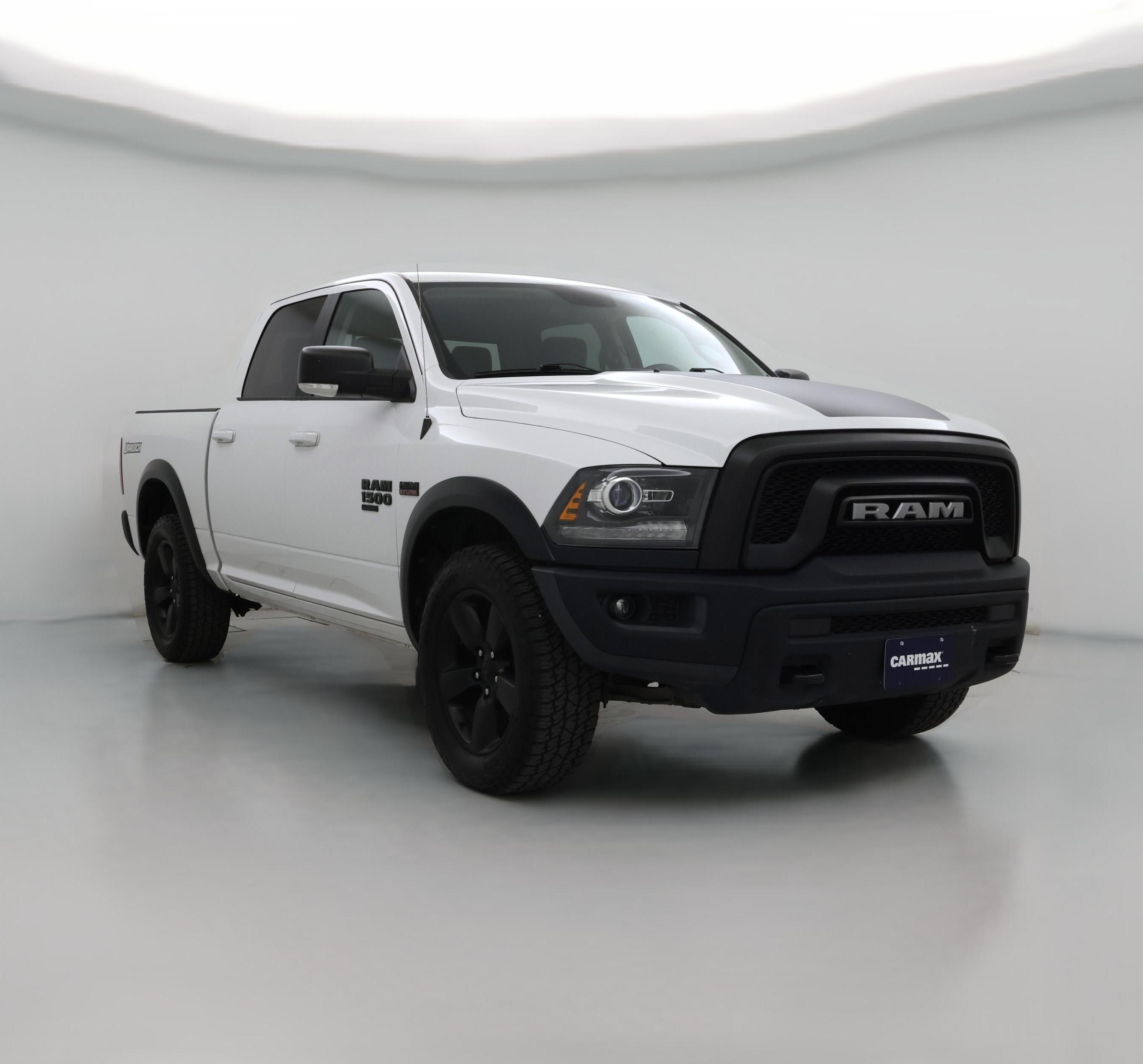 Thumbnail: 2019 RAM 1500 Classic - 1