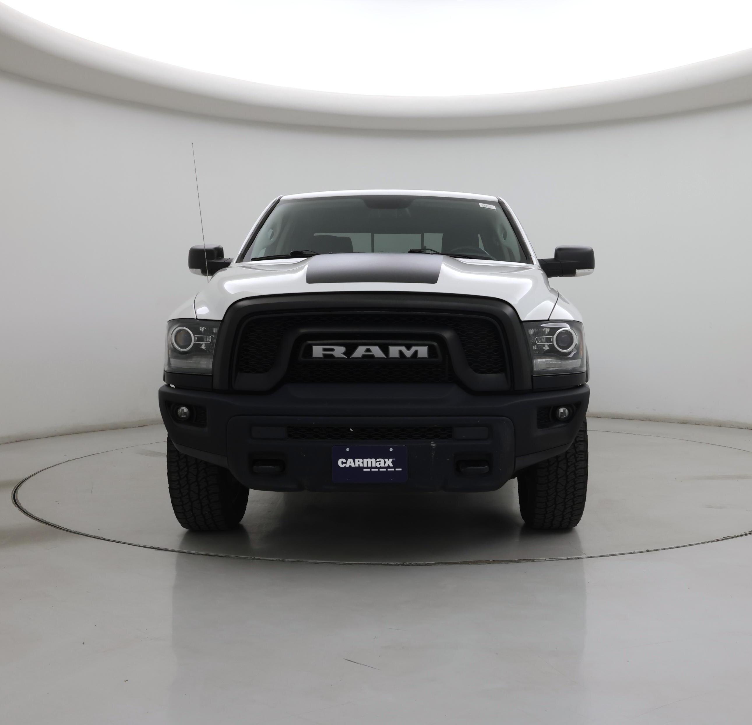 Thumbnail: 2019 RAM 1500 Classic - 5