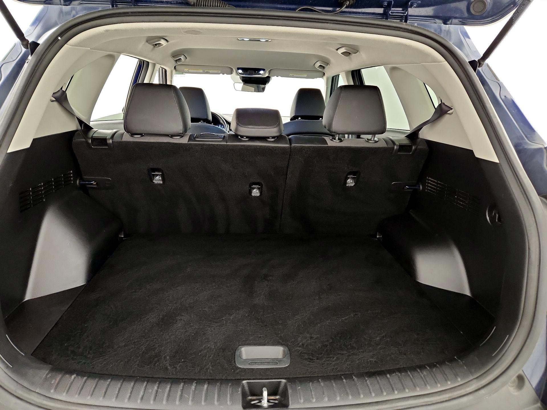 Thumbnail: 2023 Kia Seltos - 20