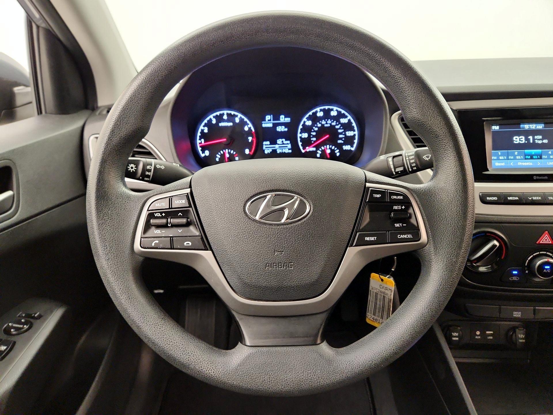 Thumbnail: 2020 Hyundai Accent - 10