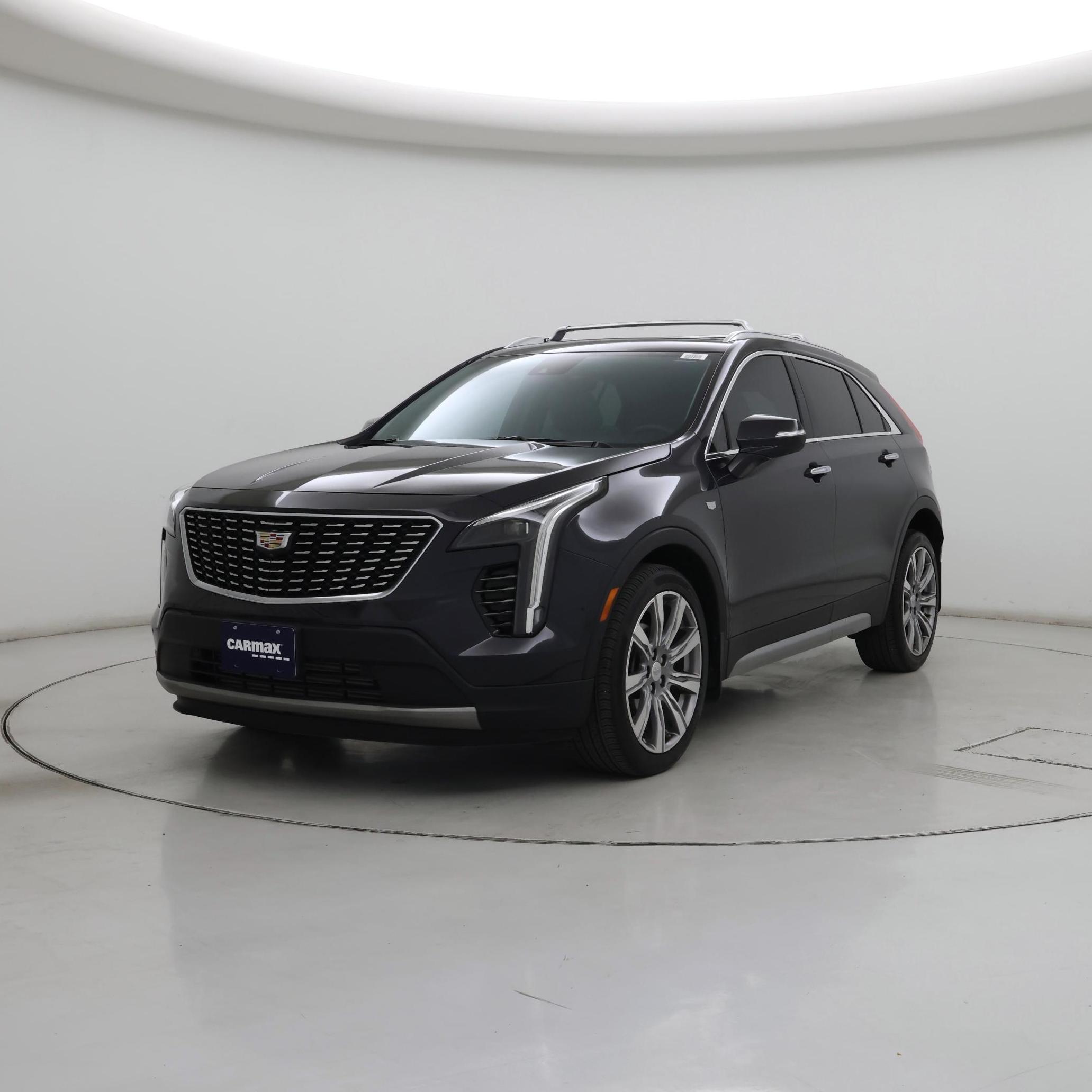 Thumbnail: 2022 Cadillac XT4 - 4