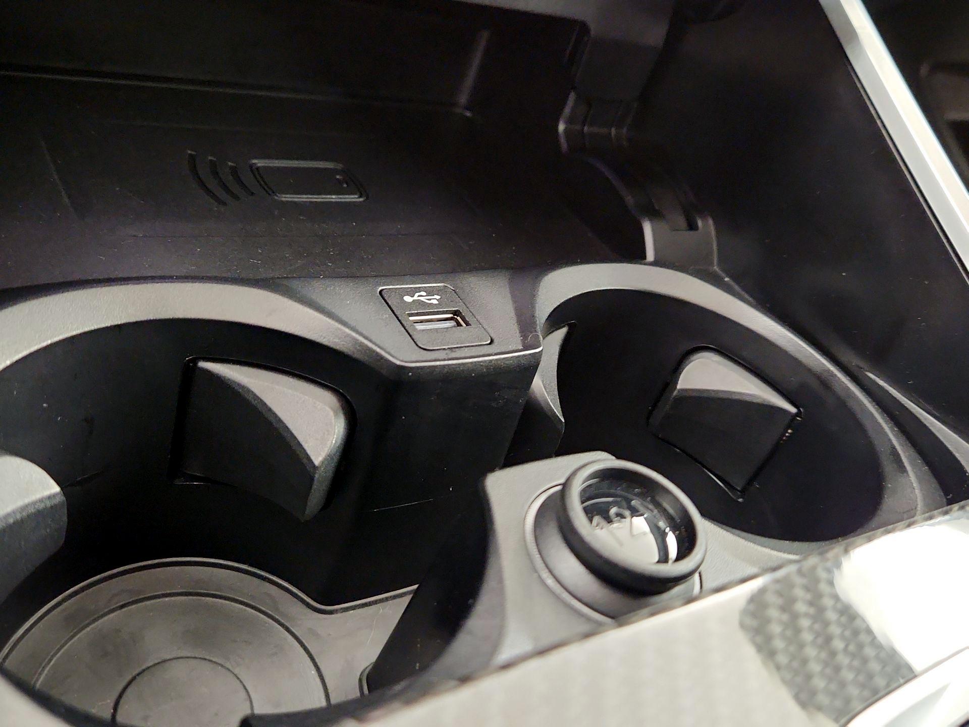 Thumbnail: 2024 BMW M2 - 19