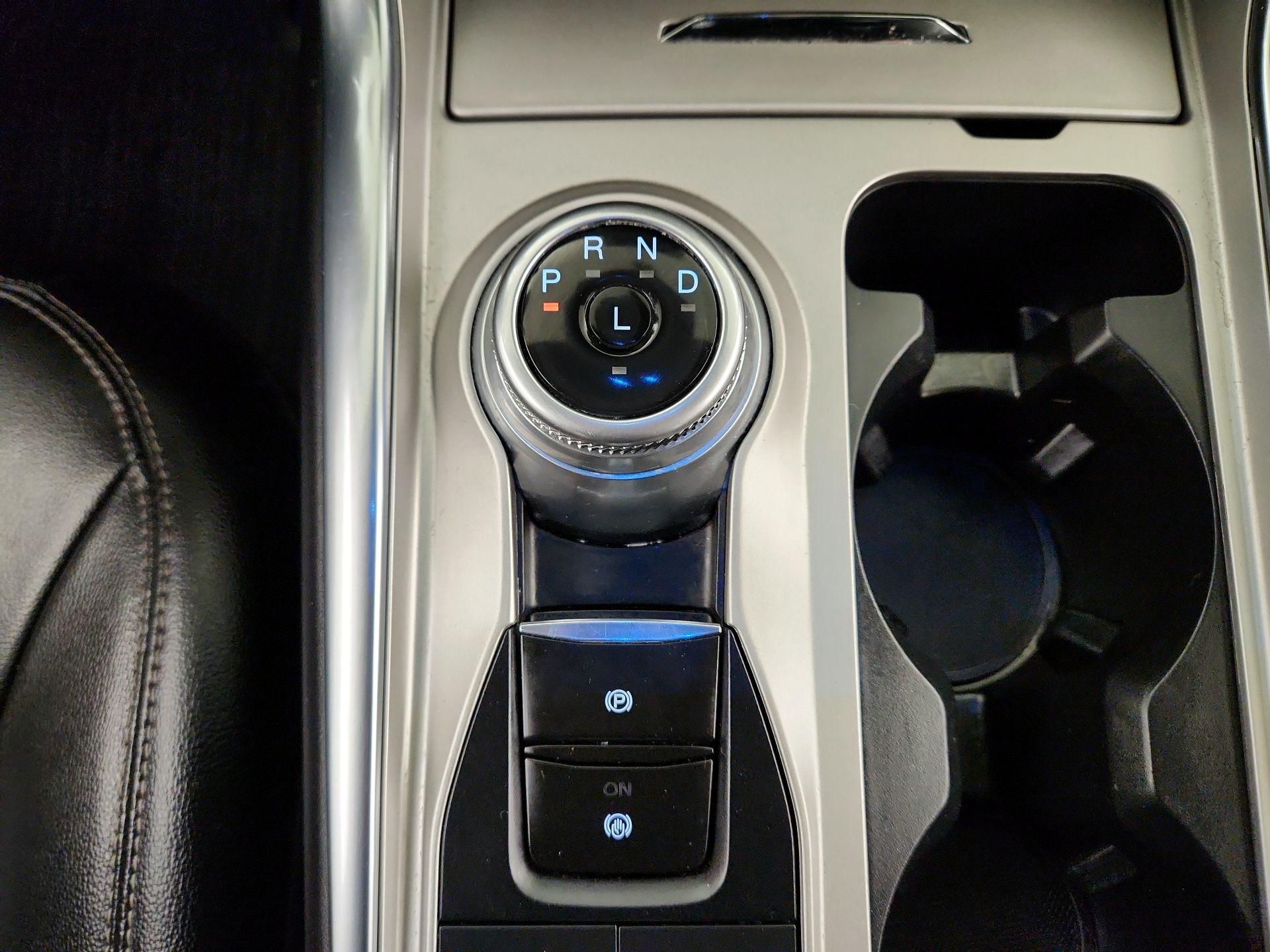 Thumbnail: 2023 Ford Explorer - 18