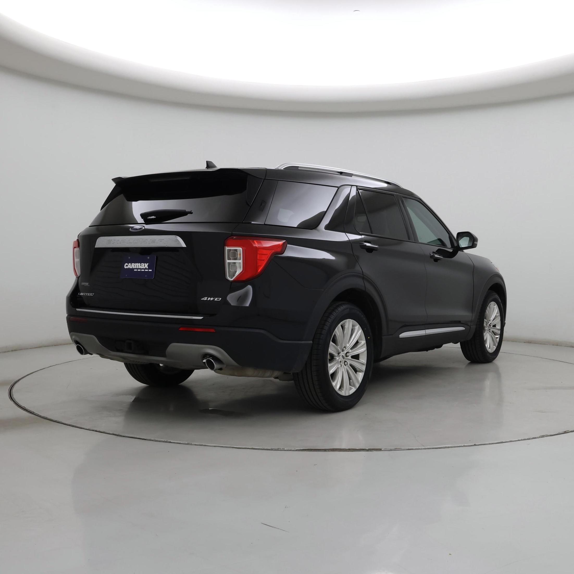 Thumbnail: 2023 Ford Explorer - 8