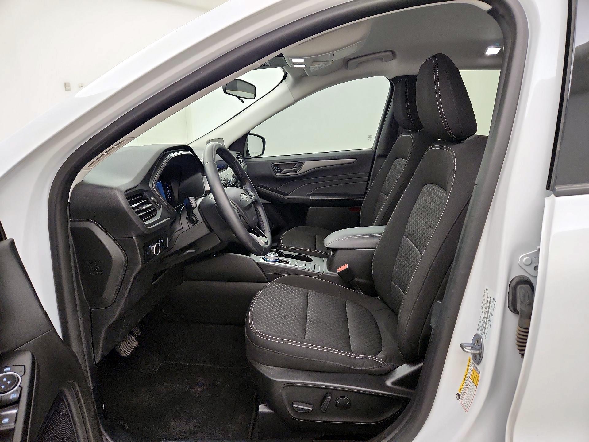 Thumbnail: 2023 Ford Escape - 11