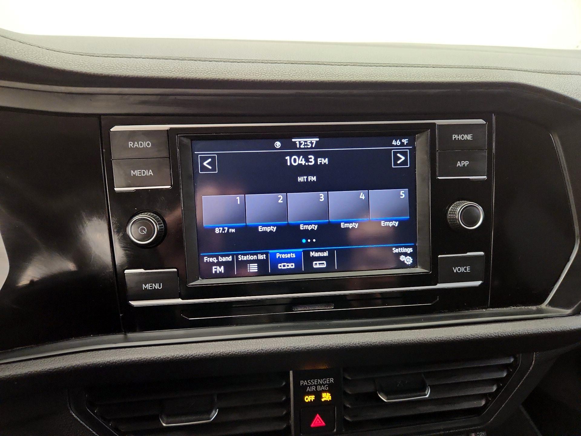 Thumbnail: 2024 Volkswagen Jetta - 15