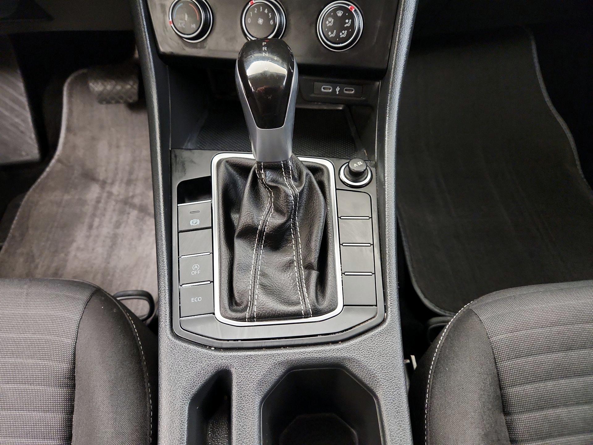 Thumbnail: 2024 Volkswagen Jetta - 17