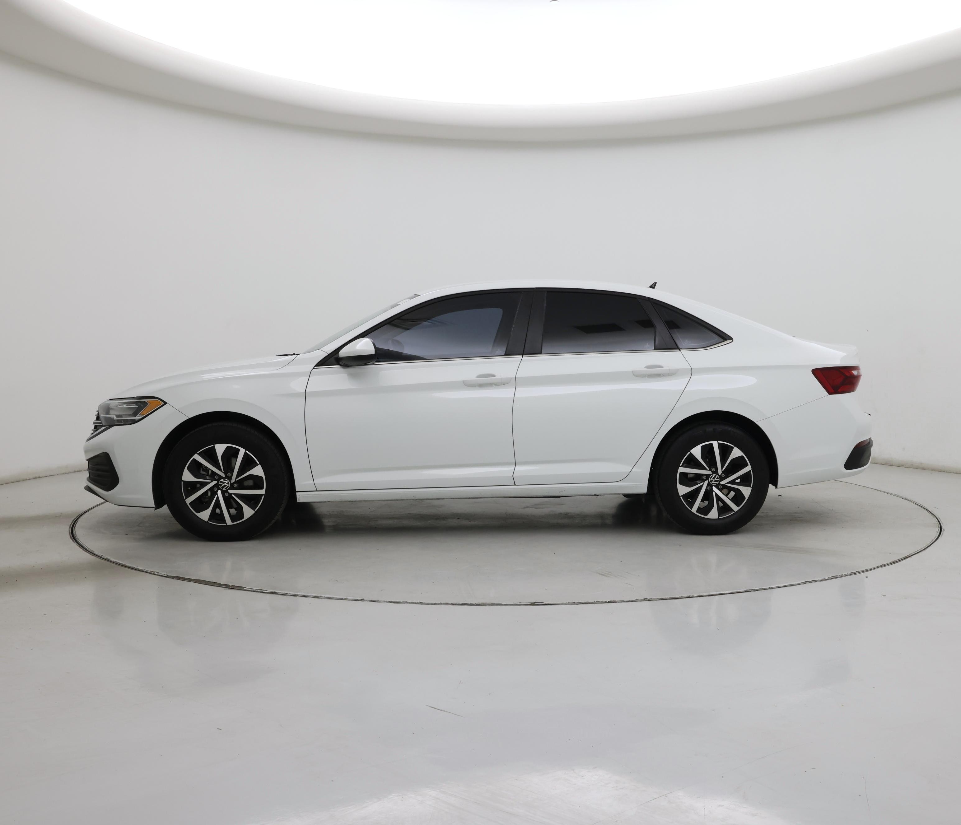 Thumbnail: 2024 Volkswagen Jetta - 3