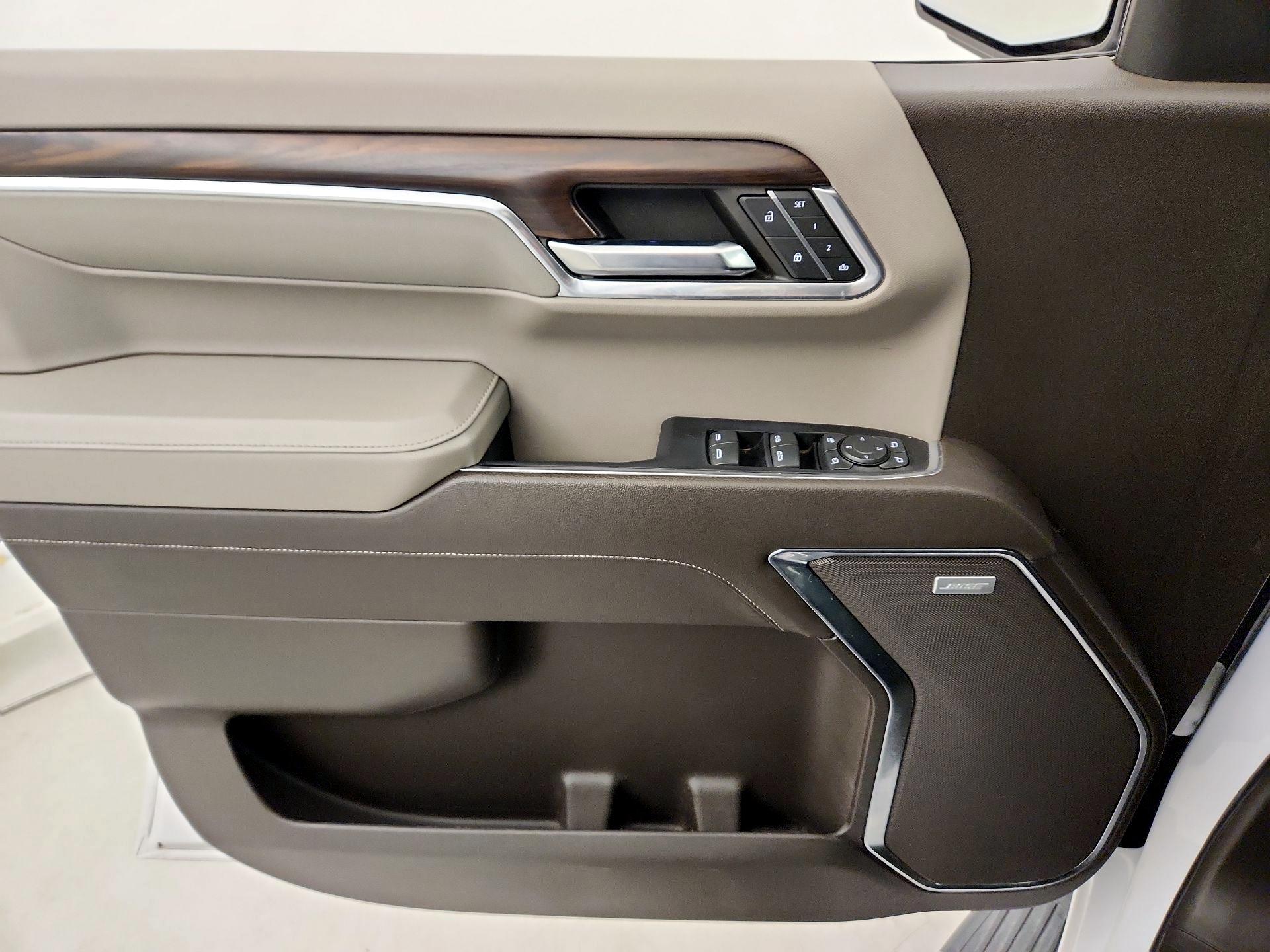 Thumbnail: 2023 GMC Sierra 1500 - 12