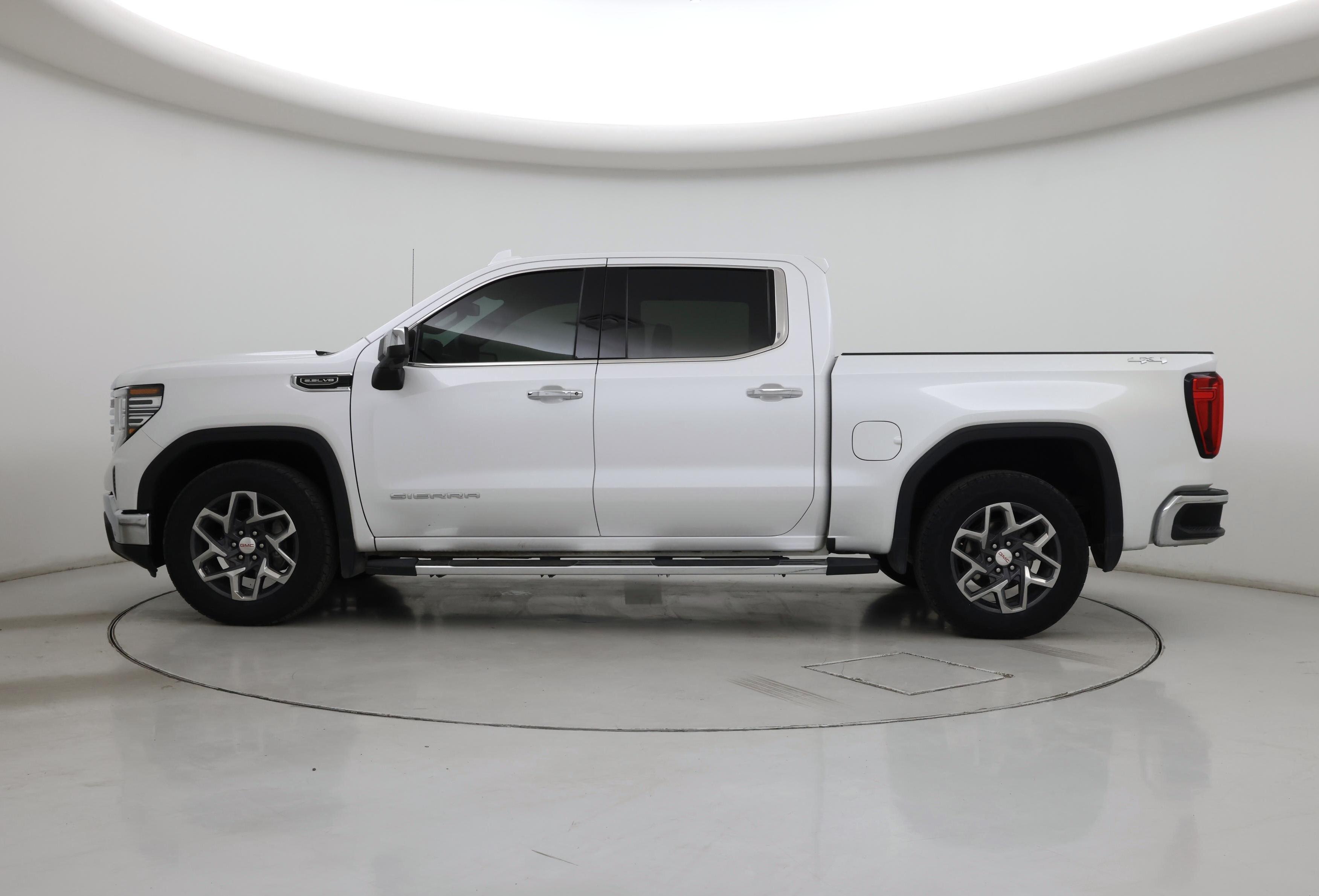 Thumbnail: 2023 GMC Sierra 1500 - 3