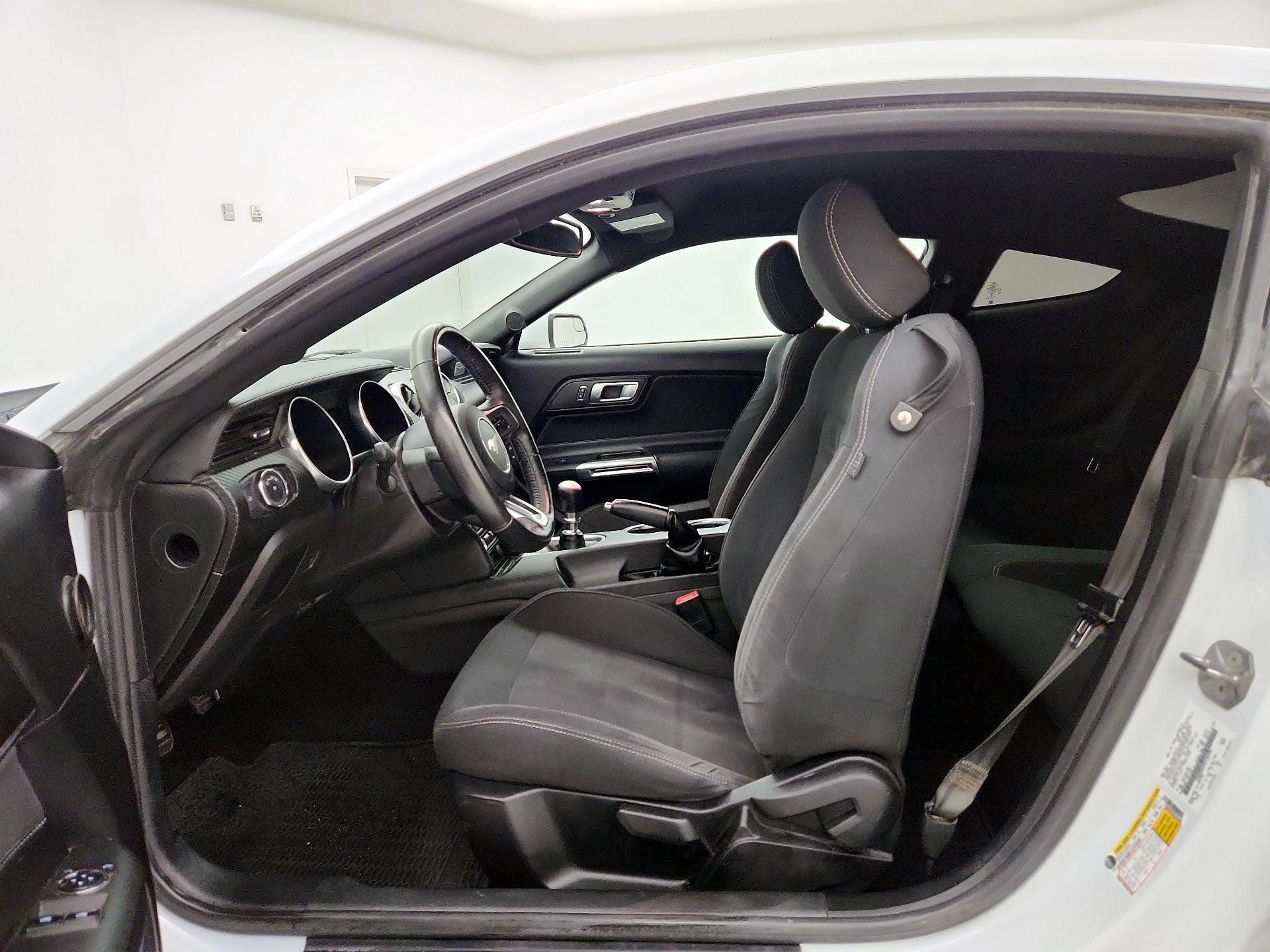 Thumbnail: 2019 Ford Mustang - 11