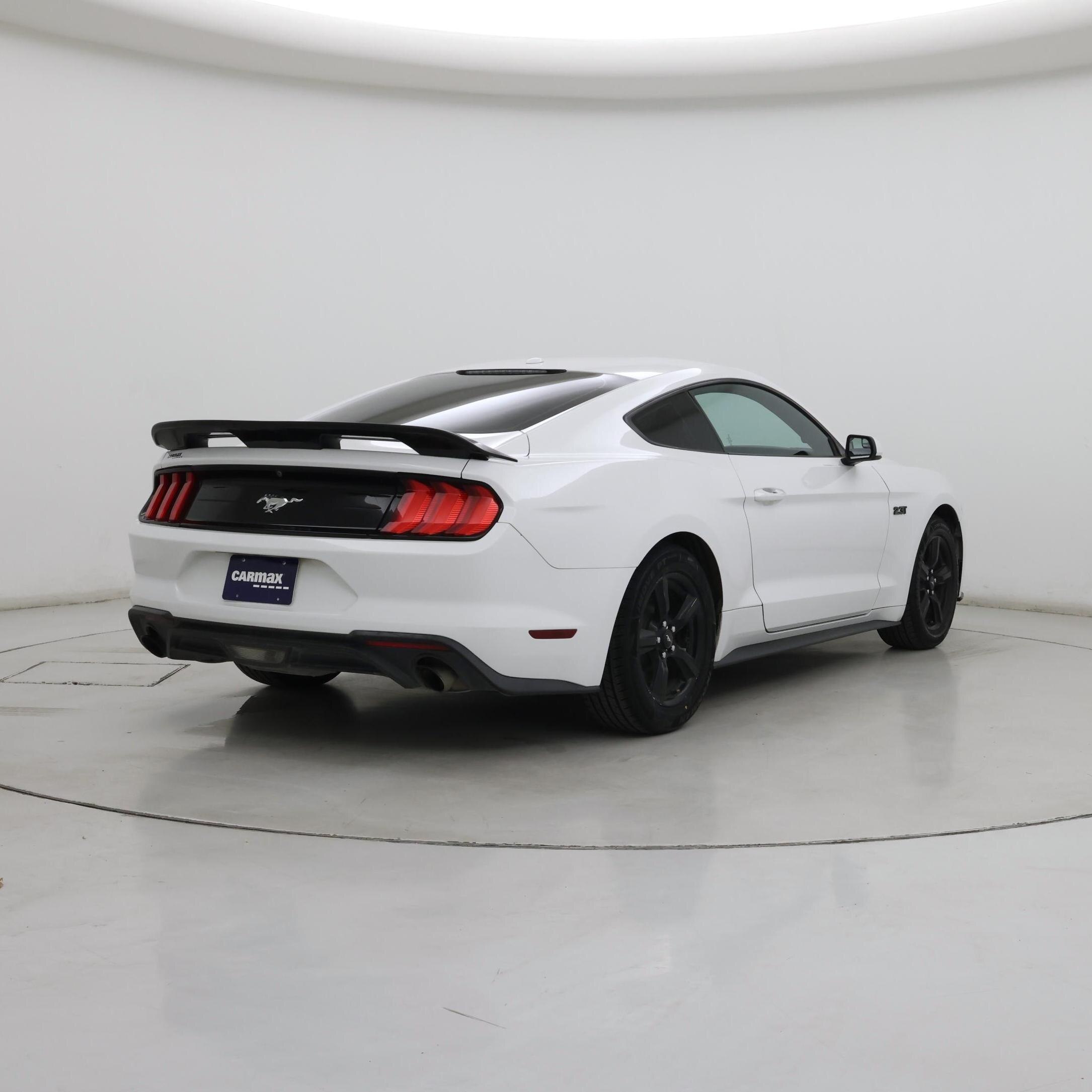 Thumbnail: 2019 Ford Mustang - 8