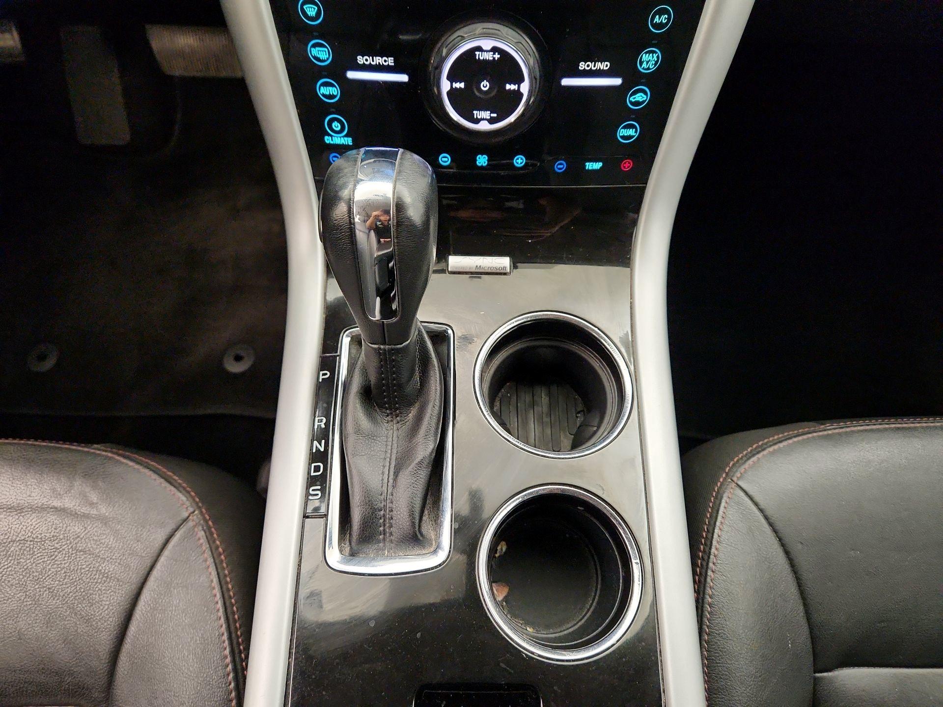 Thumbnail: 2014 Ford Edge - 17