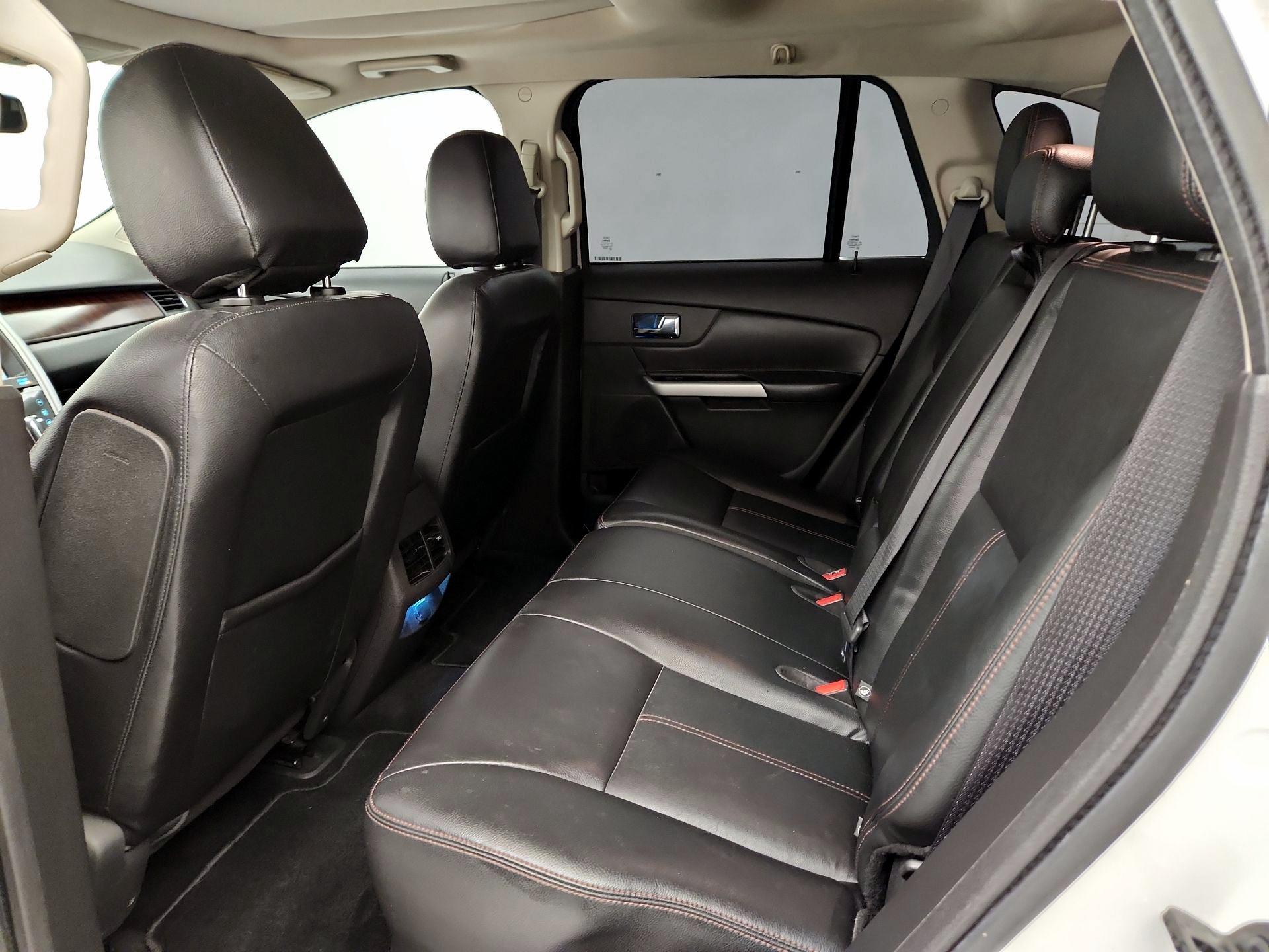 Thumbnail: 2014 Ford Edge - 20