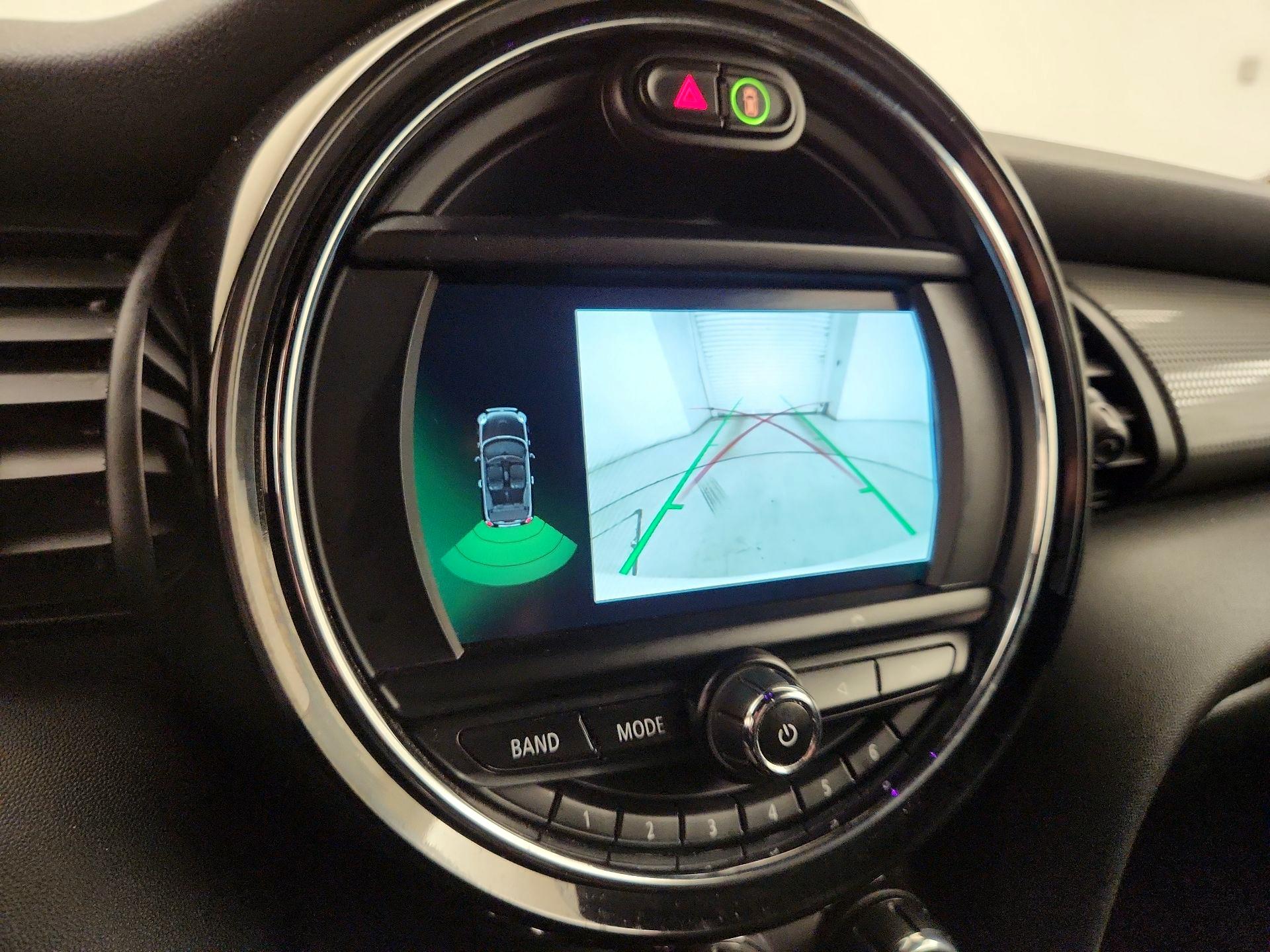 Thumbnail: 2020 MINI Cooper - 13