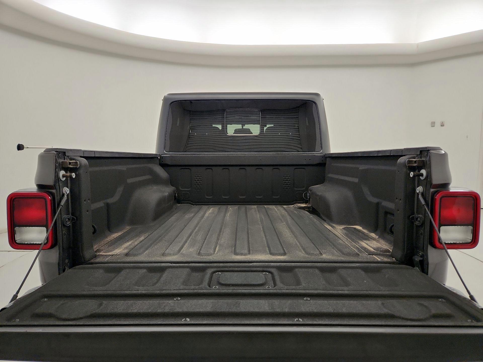 Thumbnail: 2021 Jeep Gladiator - 20