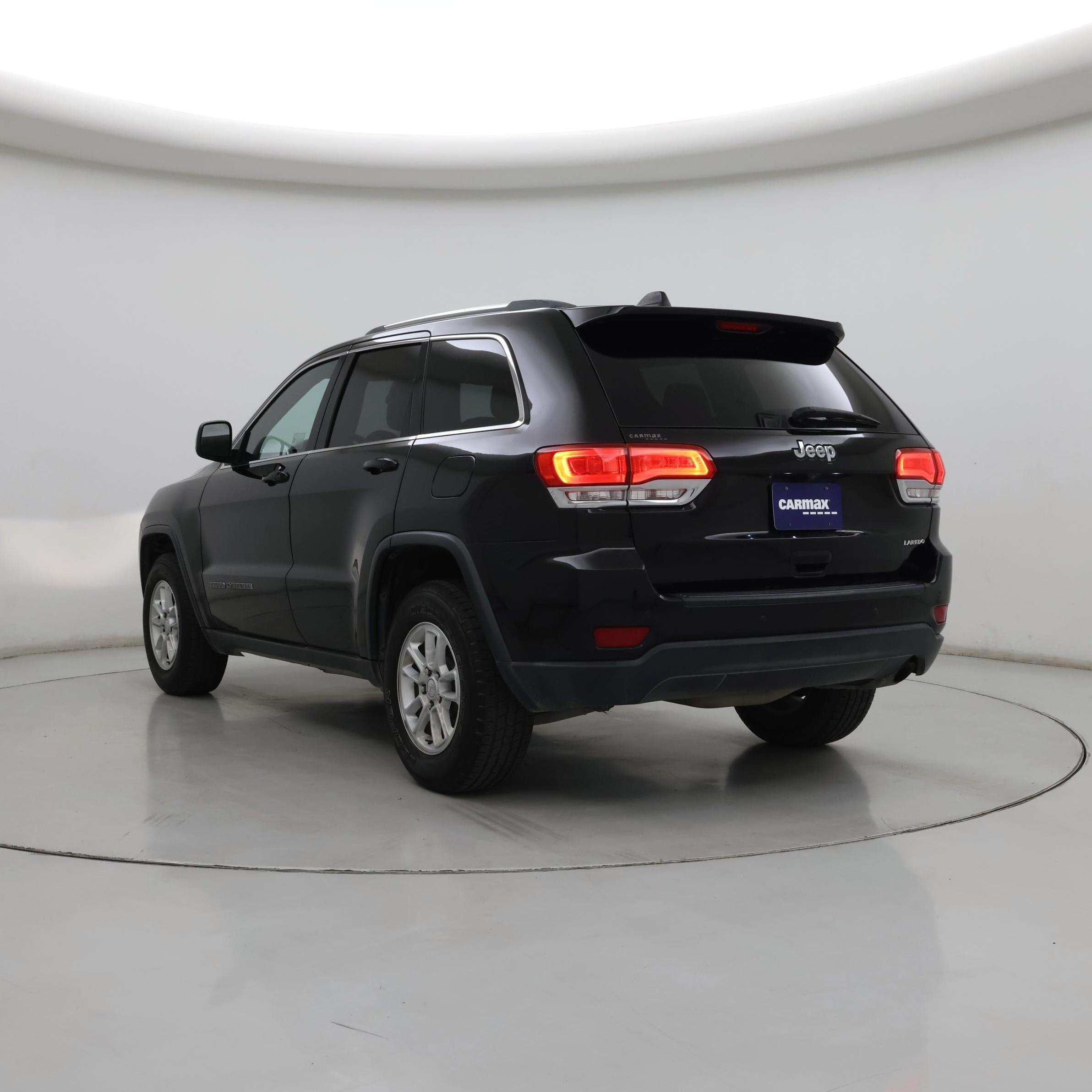 Thumbnail: 2018 Jeep Grand Cherokee - 2