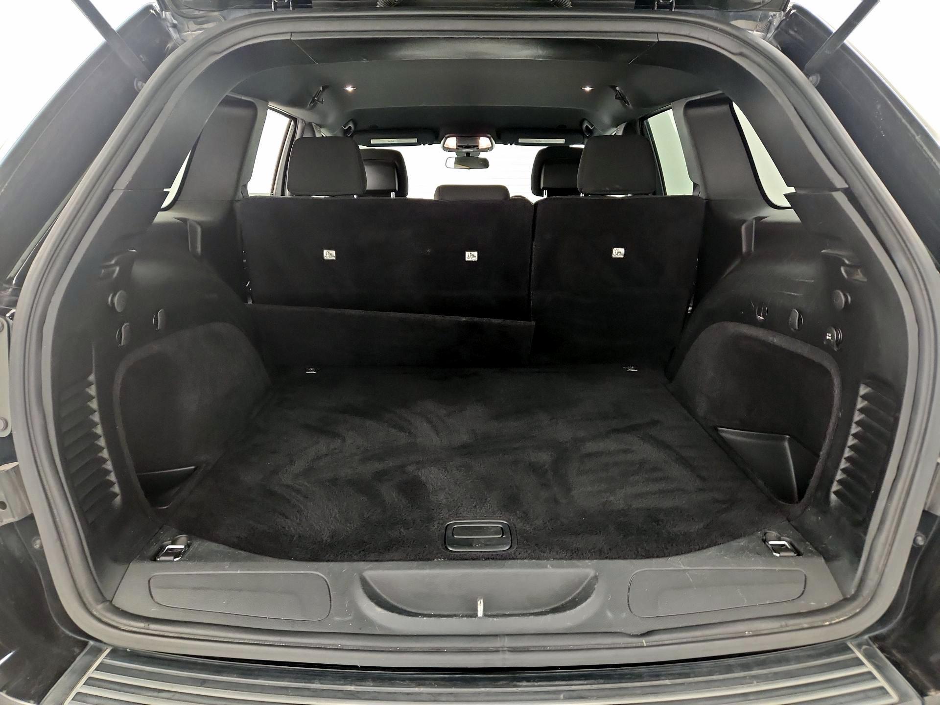 Thumbnail: 2018 Jeep Grand Cherokee - 20