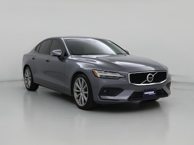 2020 Volvo S60 T5 Momentum