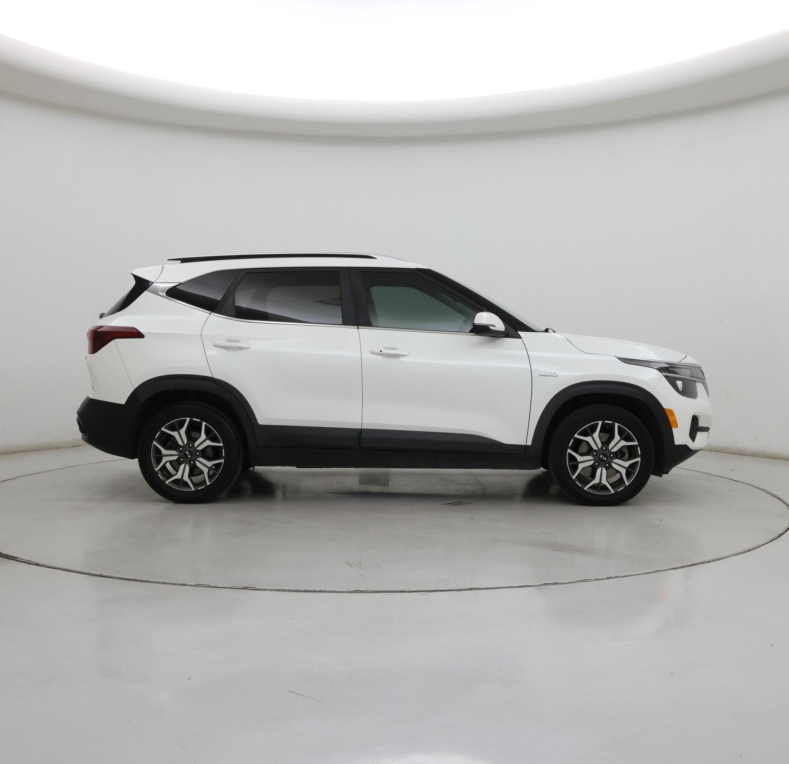 Thumbnail: 2021 Kia Seltos - 7